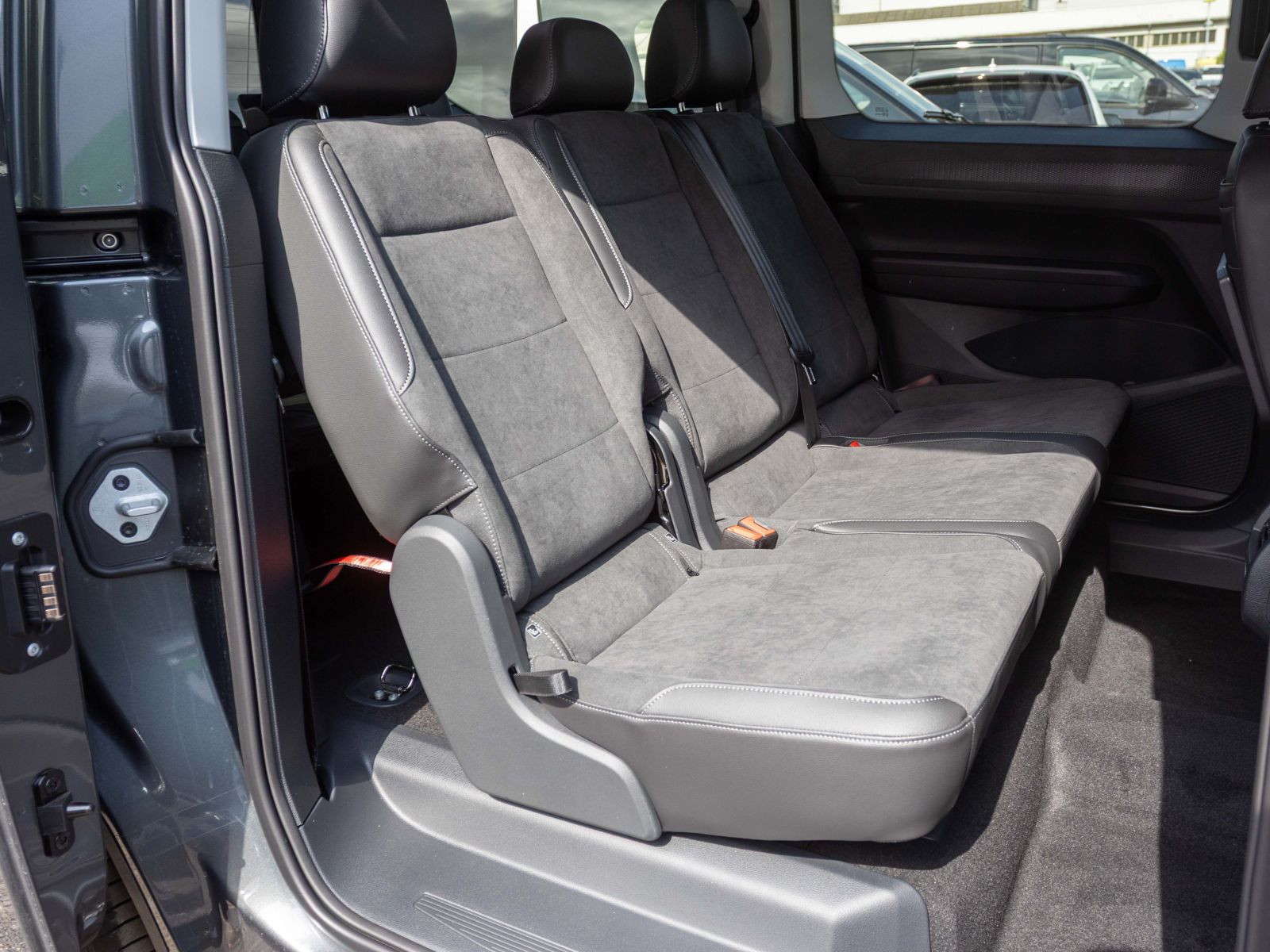 Volkswagen Caddy Maxi Style 1.5TSI DSG Navi LED ACC EPH AHK
