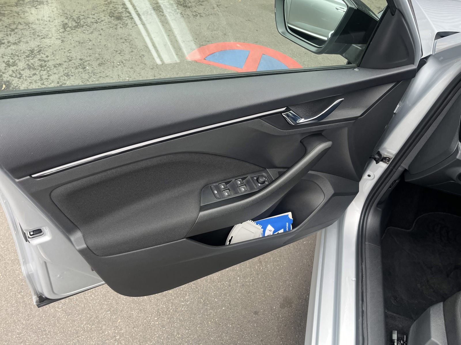 Skoda Kamiq Tour 1.5 TSI DSG Navi LED EPH ACC AHK