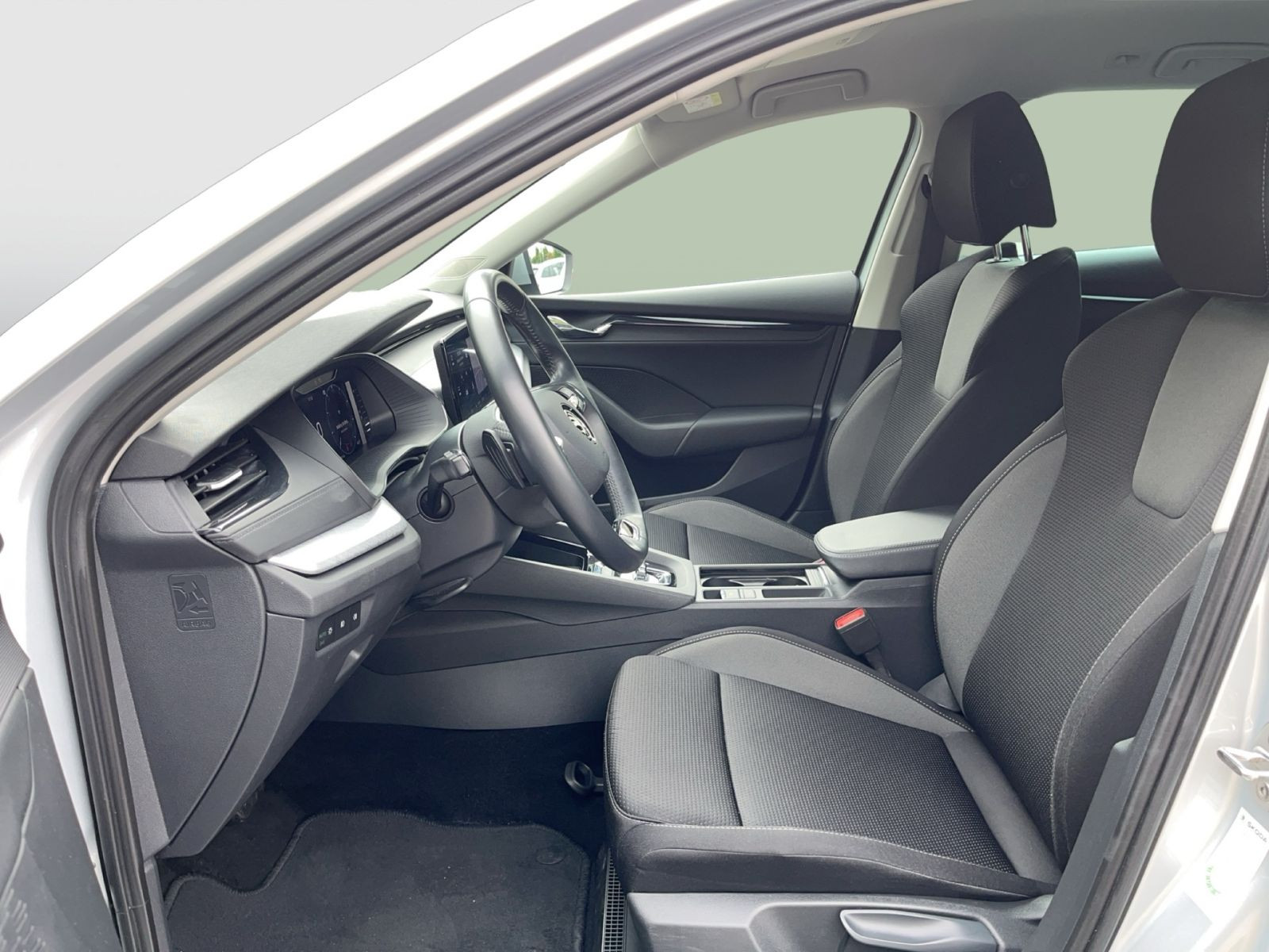 Skoda Octavia Combi Tour 1,5TSI DSG Car Play LED Sitzhzg
