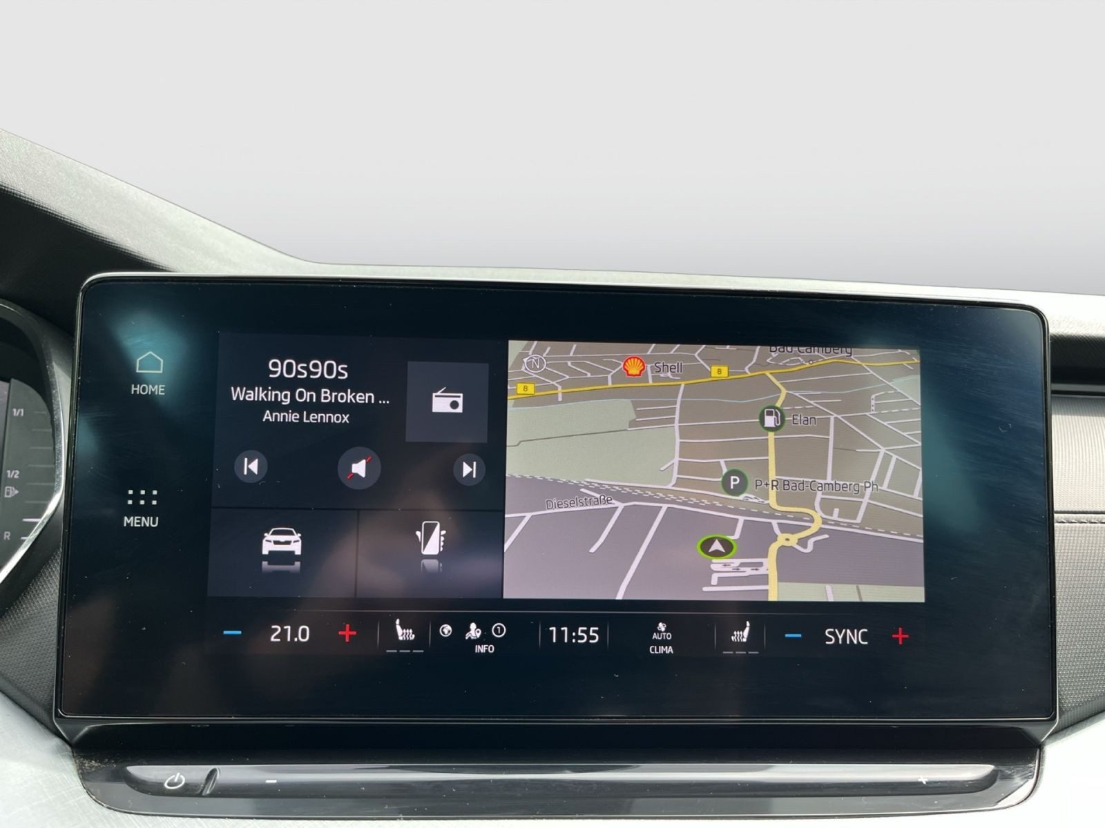 Skoda Octavia Combi Tour 1,5TSI DSG Car Play LED Sitzhzg