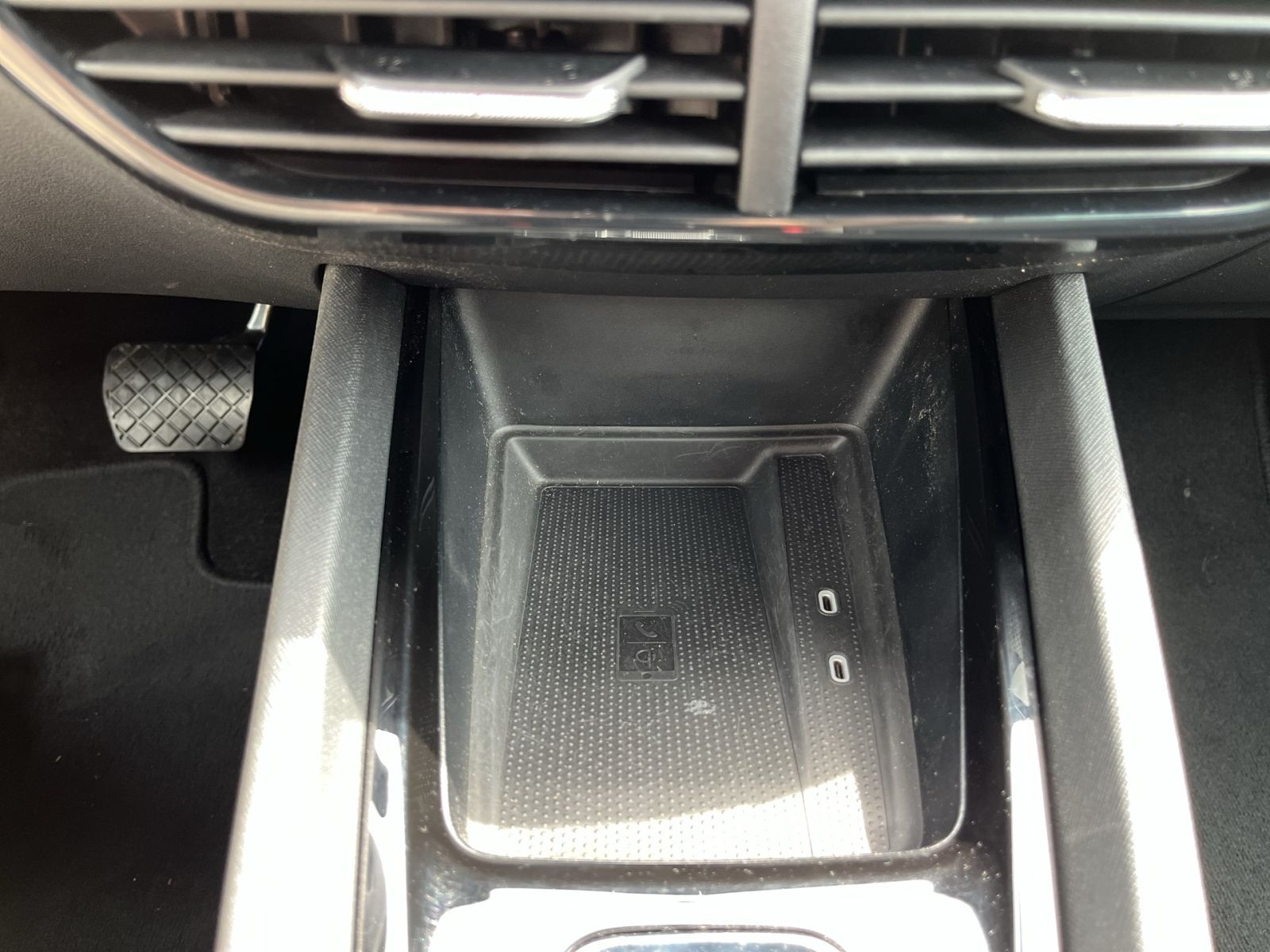 Skoda Octavia Combi Tour 1,5TSI DSG Car Play LED Sitzhzg