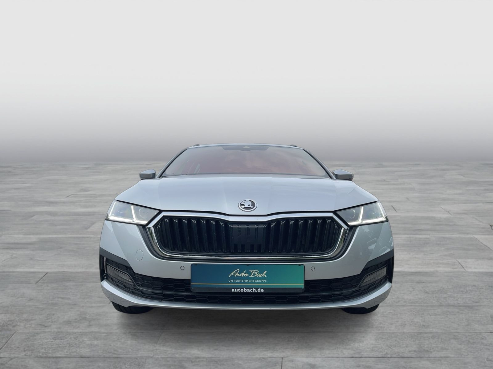 Skoda Octavia Combi Tour 1,5TSI DSG Car Play LED Sitzhzg