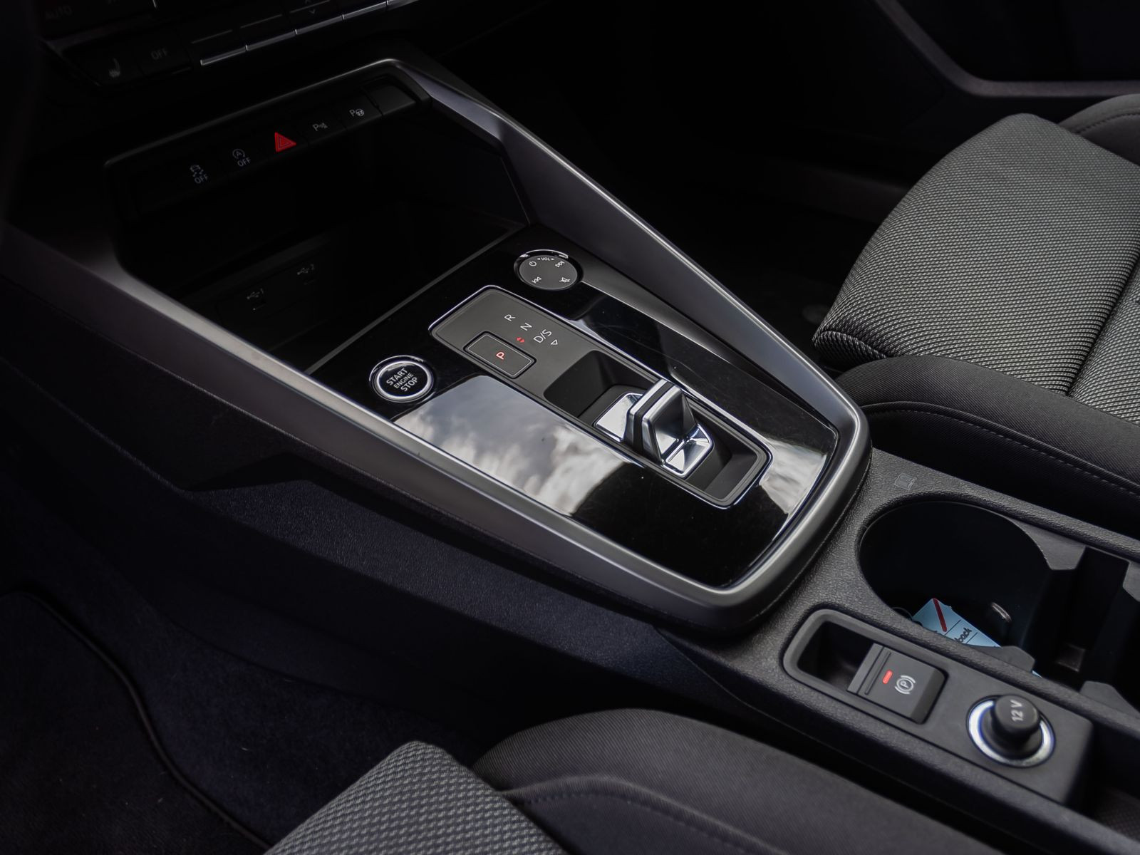 Audi A3 Sportback 35TDI Stronic Navi LED GRA EPH DAB
