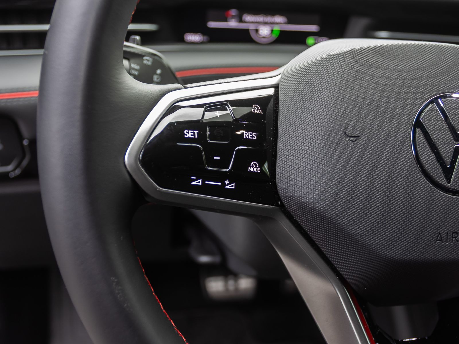 Volkswagen ID.7 Tourer GTX, AHK, Soundsystem, Navi, LED-Matrix, App-Connect