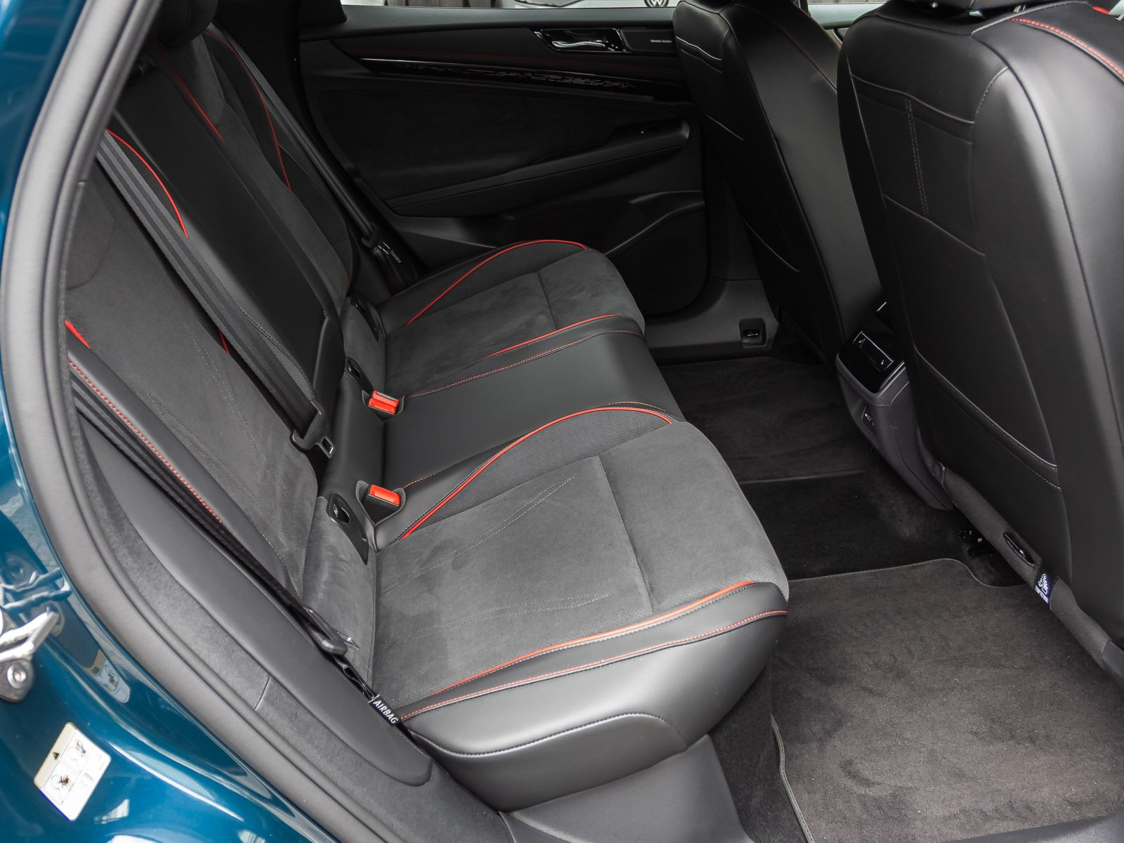 Volkswagen ID.7 Tourer GTX, AHK, Soundsystem, Navi, LED-Matrix, App-Connect