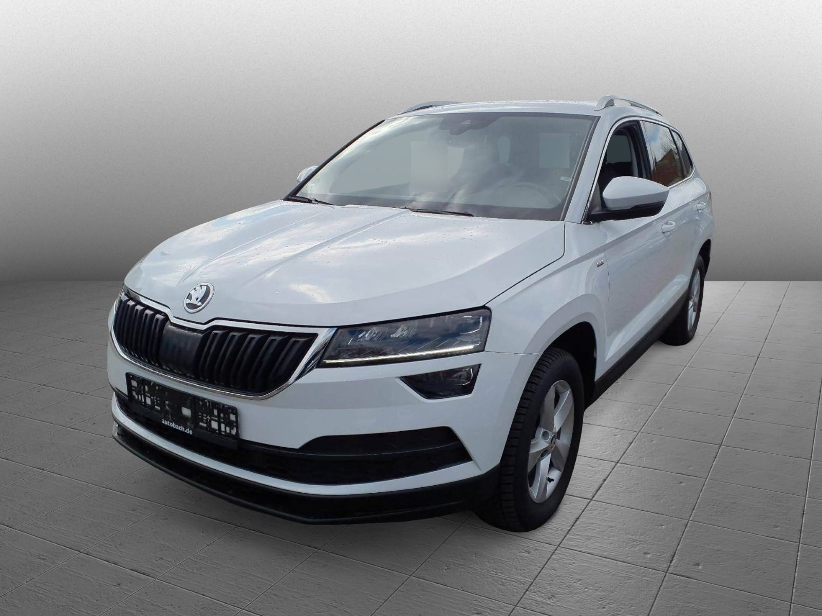 Skoda Karoq Drive 125 1,5TSI Navi GRA LED Sitzhzg Car PLay