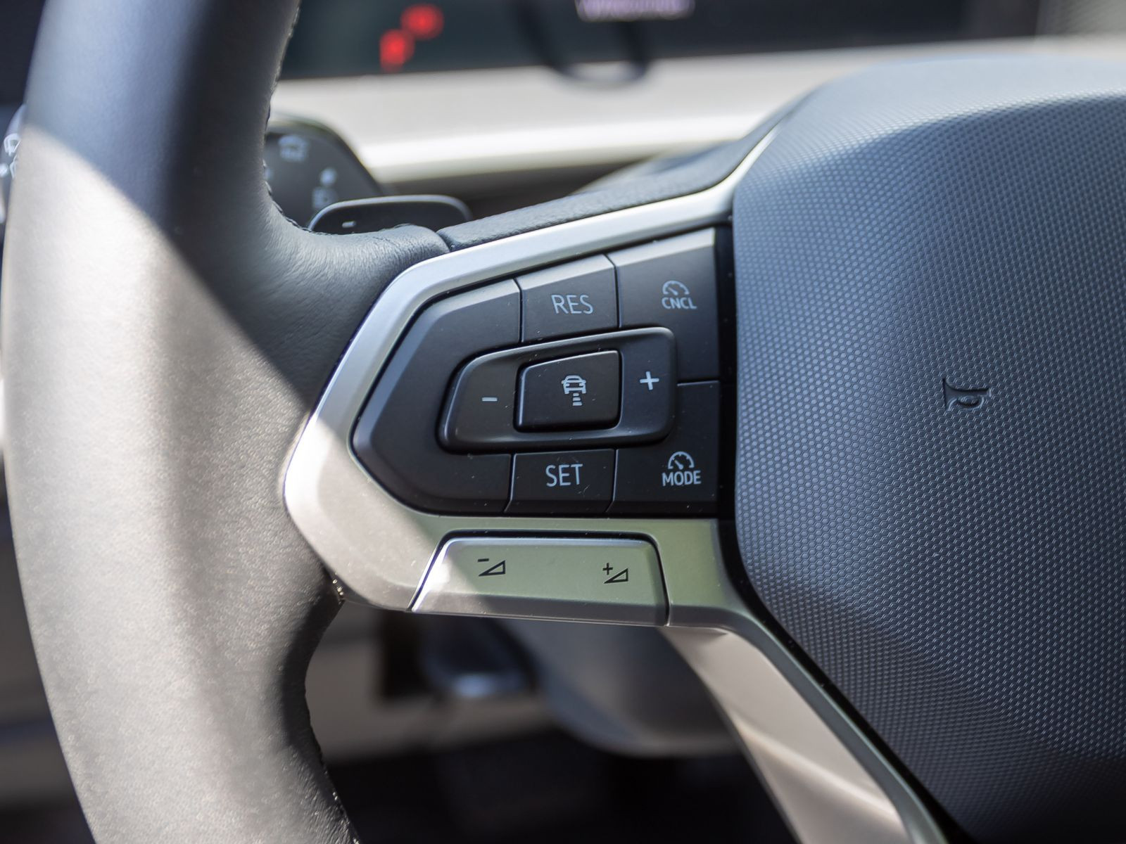 Volkswagen Tayron Life 1.5TSI Navi Matrix ACC EPH CarPlay