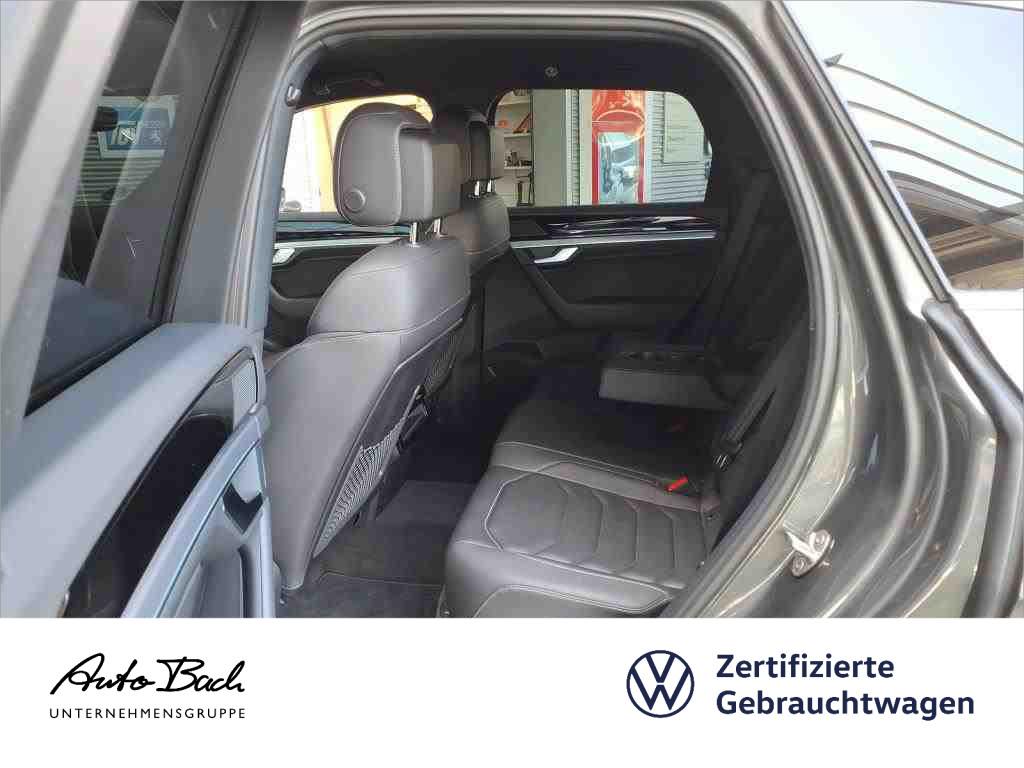 Volkswagen Touareg R-Line 3.0TDI Navi Matrix Luftfederung