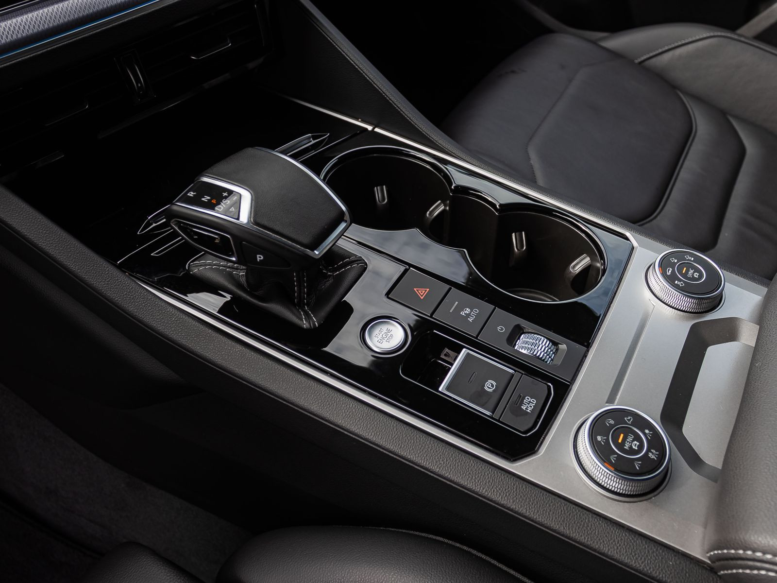 Volkswagen Touareg R-Line 3.0TDI Navi Matrix Luftfederung