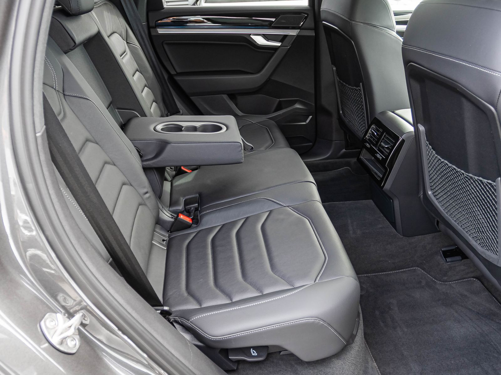 Volkswagen Touareg R-Line 3.0TDI Navi Matrix Luftfederung