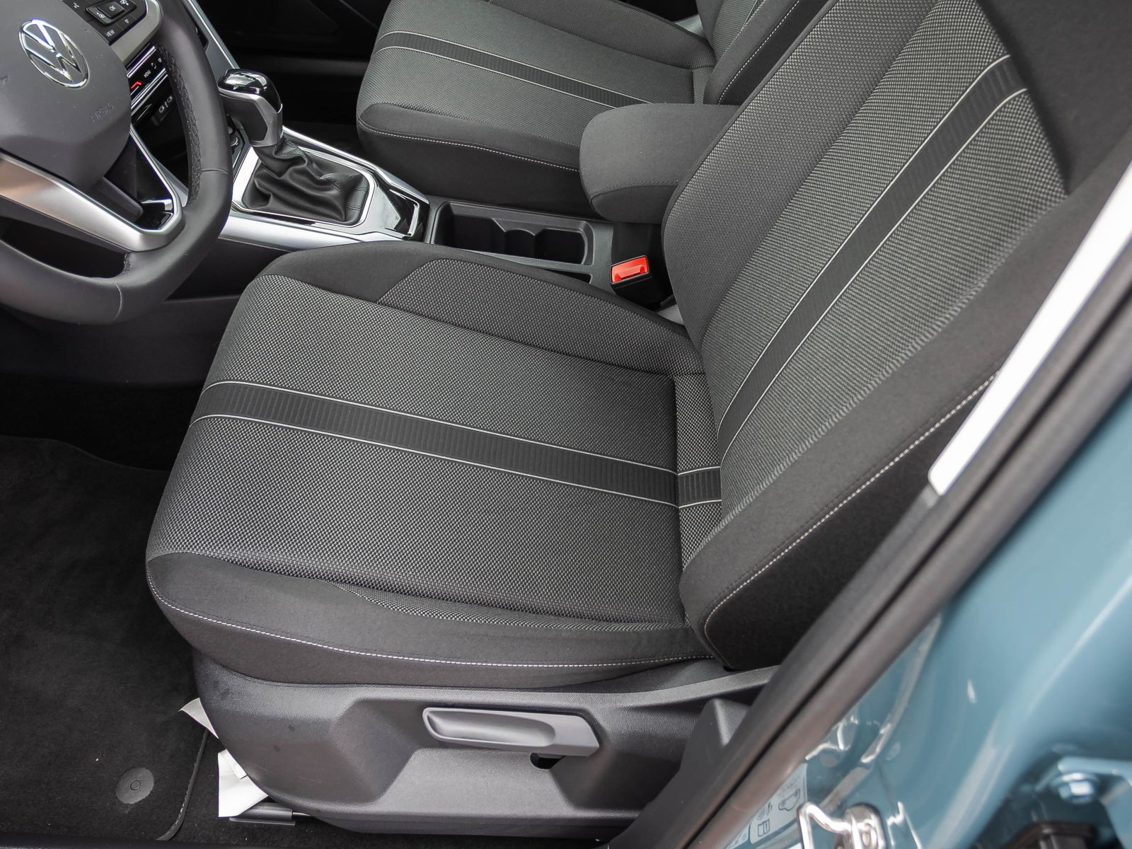 Volkswagen T-Roc Life 1.5TSI Navi LED EPH CarPlay DAB