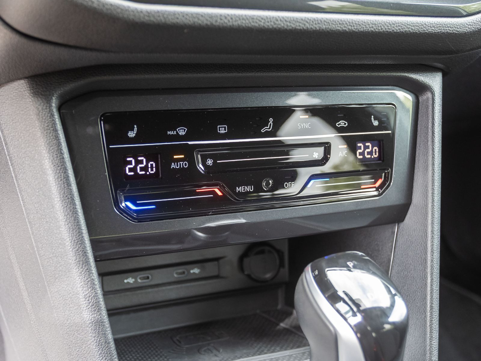 Volkswagen Tiguan Allspace MOVE 1.5TSI DSG Navi Matrix ACC AHK