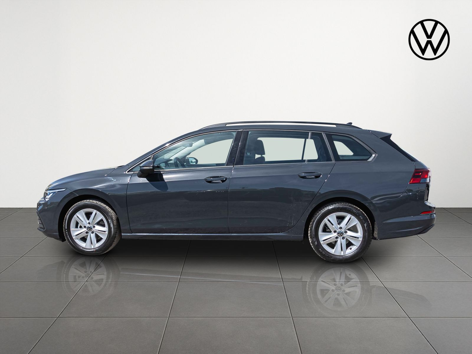 Volkswagen Golf Variant Life 1.5 eTSI DSG Navi LED AHK