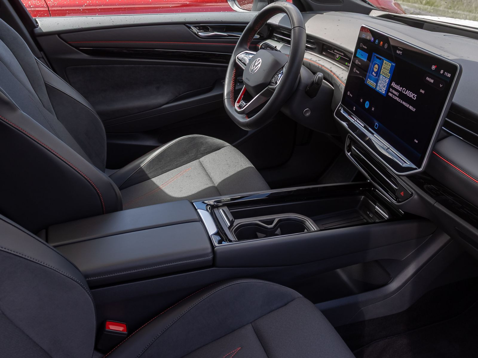 Volkswagen ID.7 Tourer GTX, Panoramadach, AHK, Navi, LED-Matrix, App-Connect