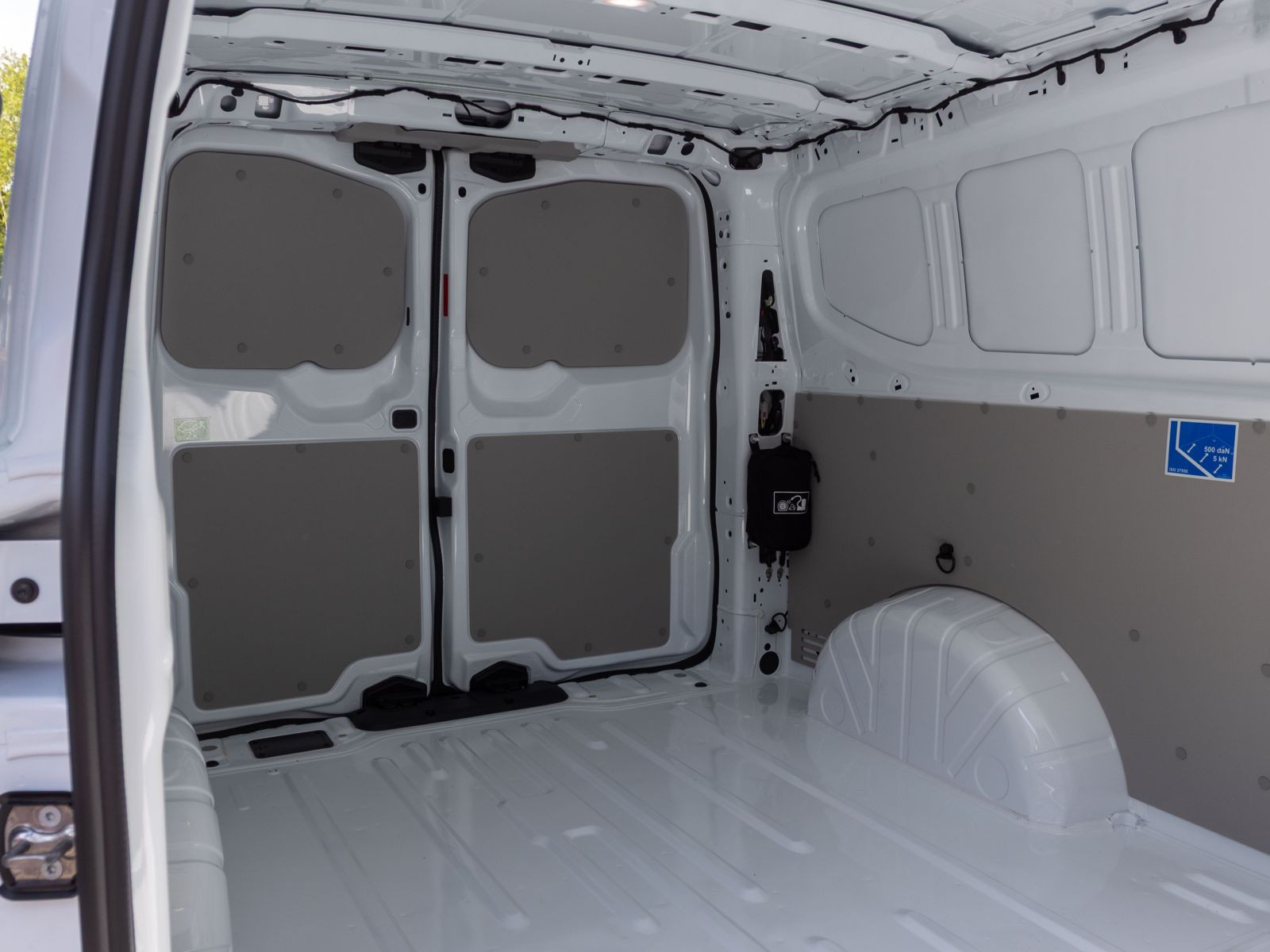Volkswagen Transporter Kasten LR 2.0TDI Aut. Klima ACC EPH AHK