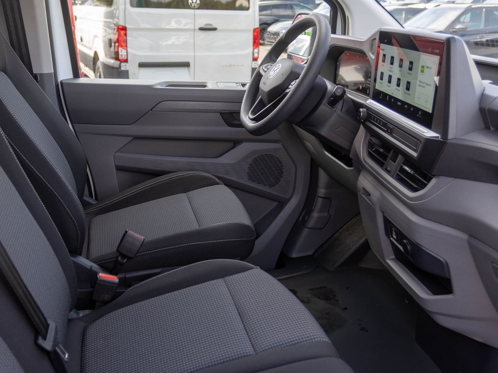 Volkswagen T7 Transporter Kasten LR 2.0TDI Automatik