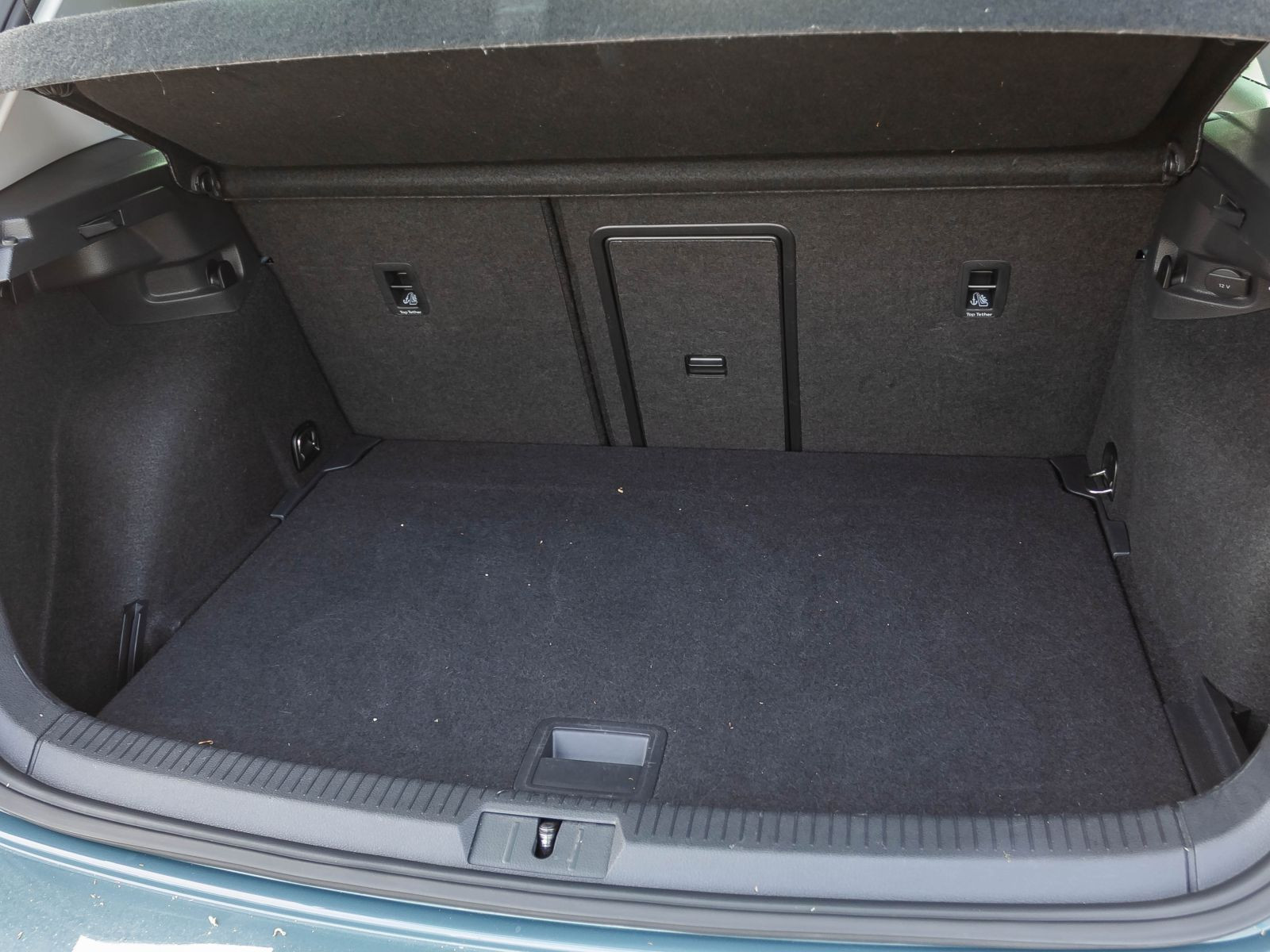 Volkswagen Golf VII 1.6 TDI IQ.DRIVE, Navi, LED, Parkpilot, Telefonschnittstelle