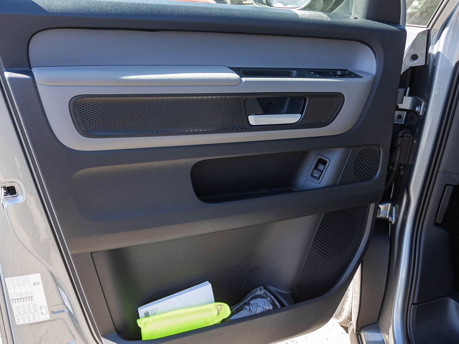 Volkswagen ID.Buzz Pro Navi LED Standklima ACC CarPlay AHK
