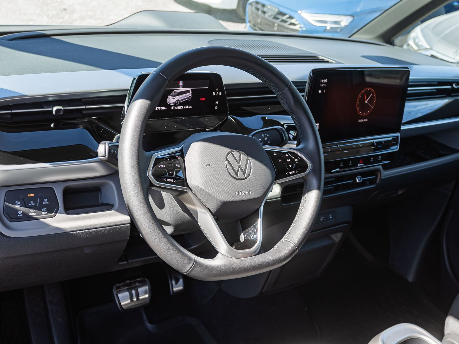 Volkswagen ID.Buzz Pro Navi LED Standklima ACC CarPlay AHK