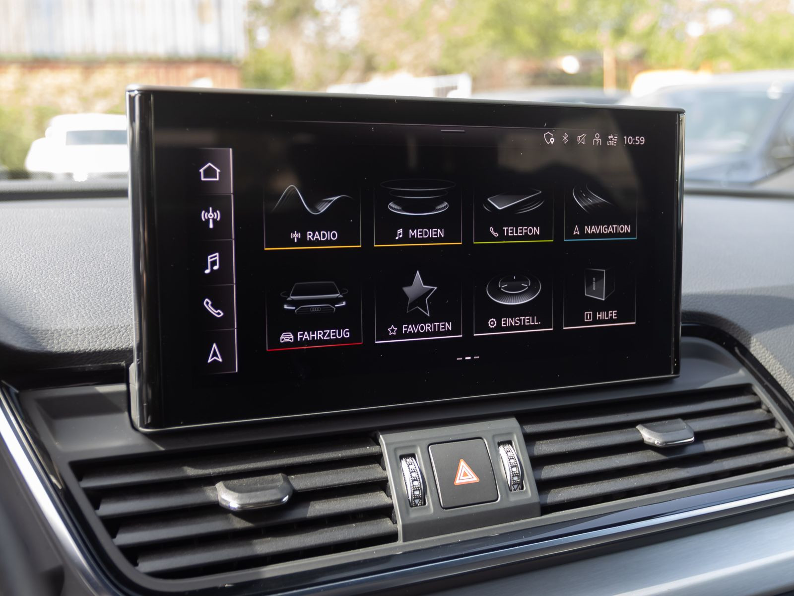 Audi Q5 S line 55TFSIe qu Navi Matrix HuD Luftfederung