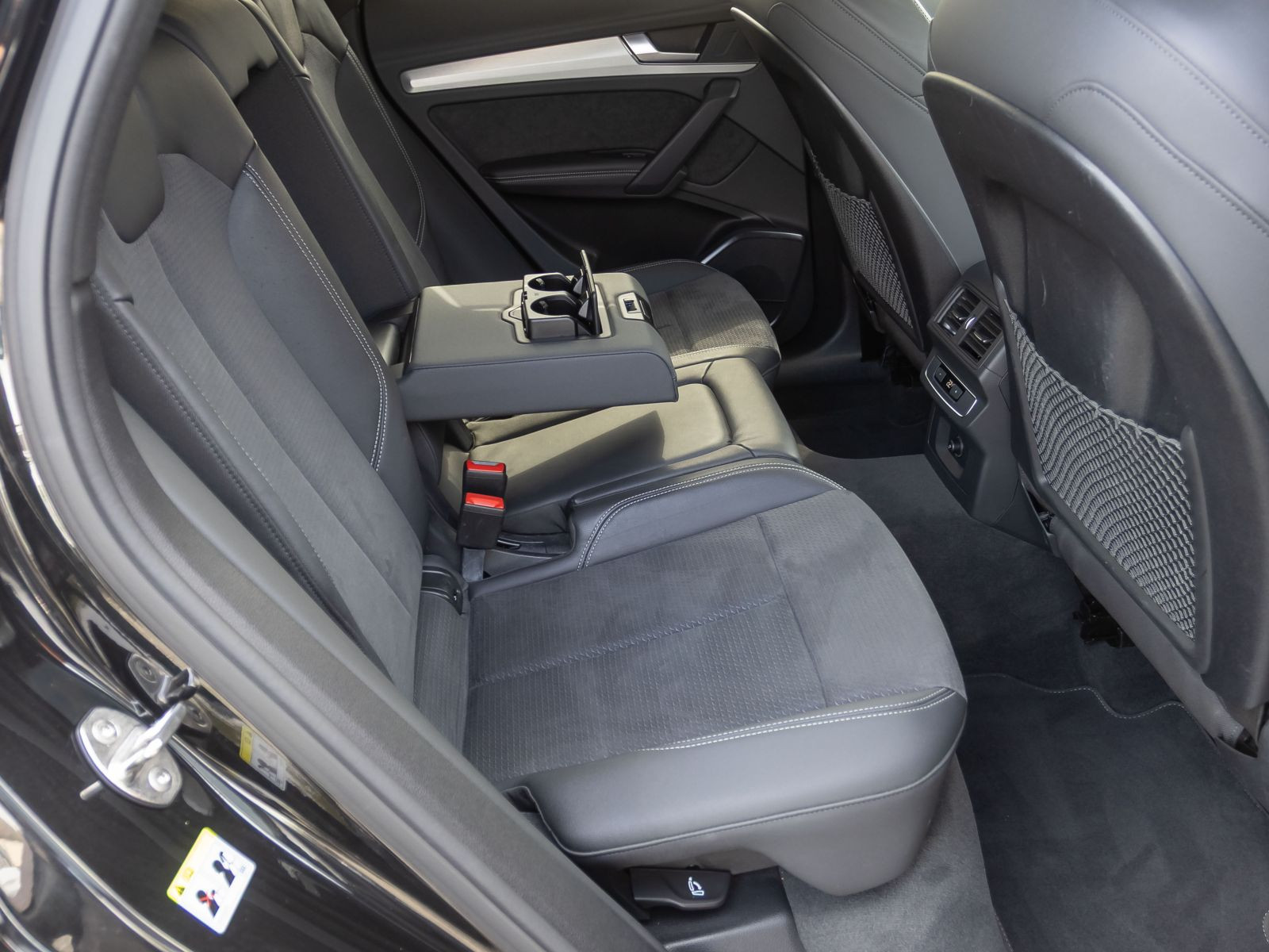 Audi Q5 S line 55TFSIe qu Navi Matrix HuD Luftfederung