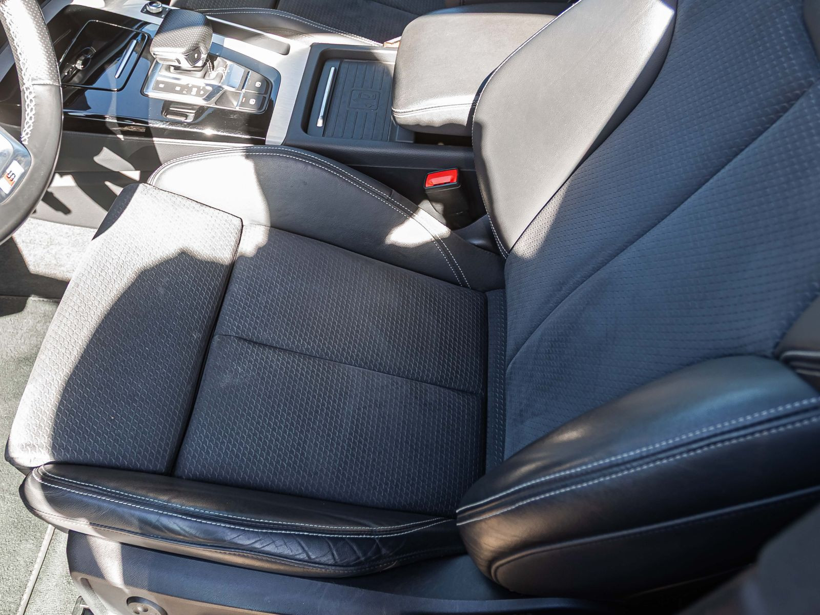 Audi Q5 S line 40TDI qu Stronic Navi Panorama Matrix