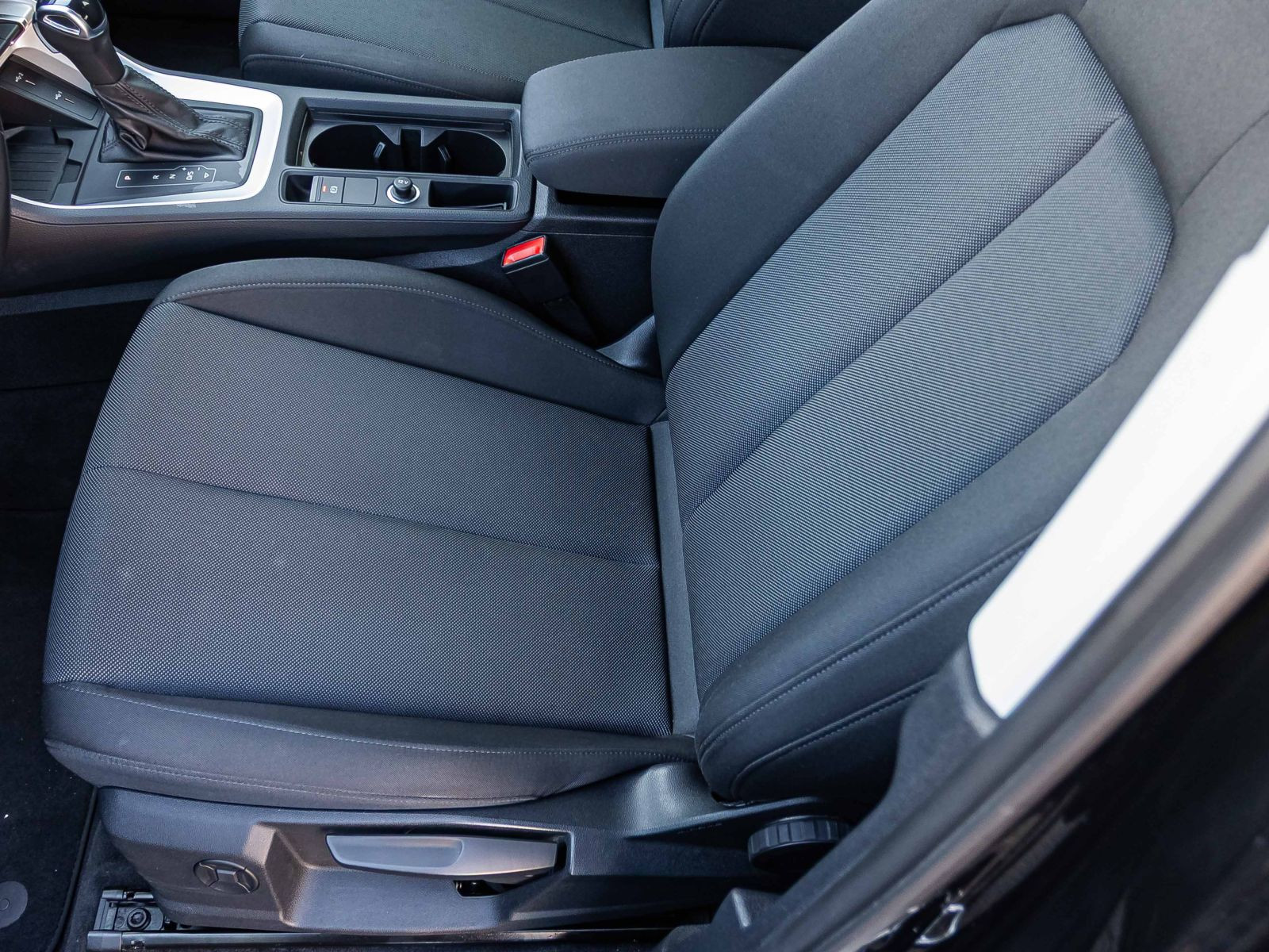 Audi Q3 35TDI Stronic Navi LED GRA EPH DAB