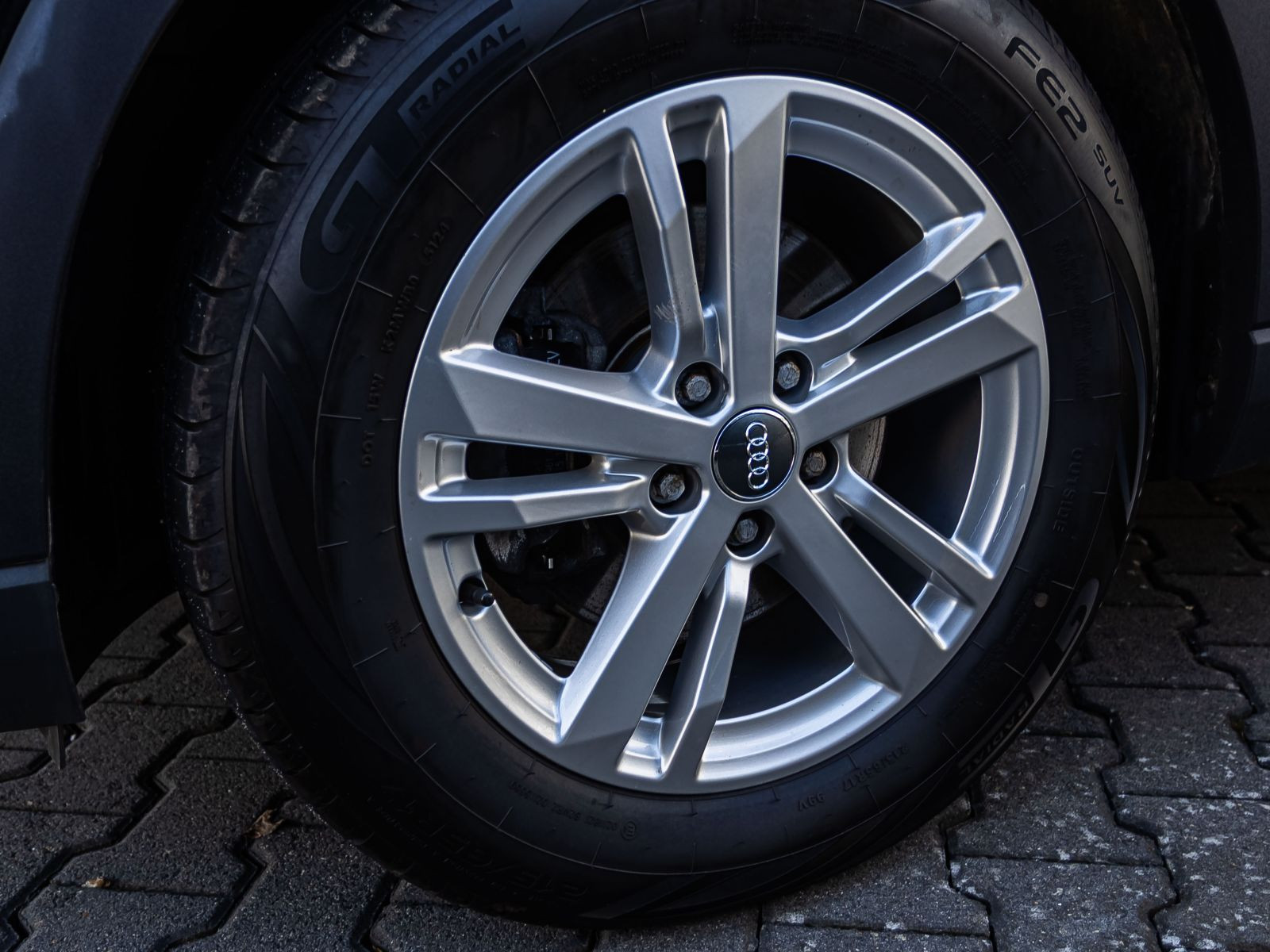 Audi Q3 35TDI Stronic Navi LED GRA EPH DAB