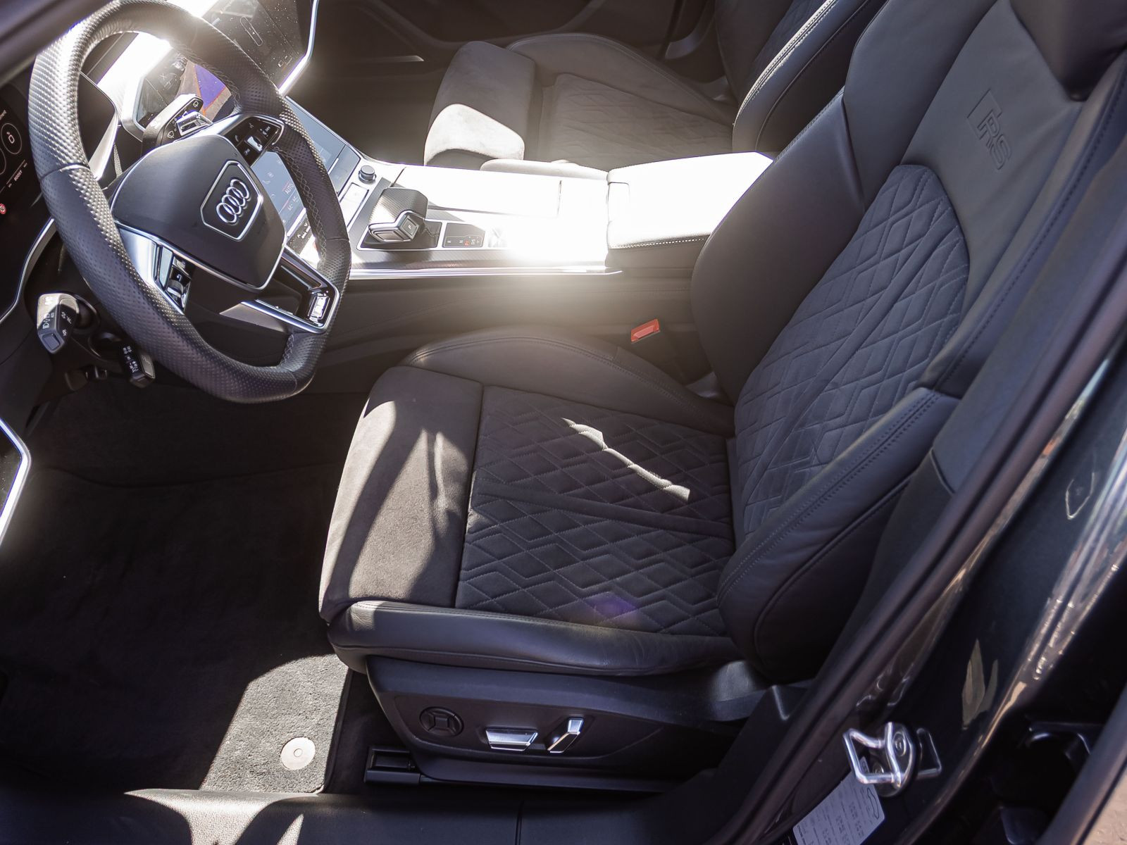 Audi RS 6 Avant Navi Luftfederung Matrix B&O CarPlay