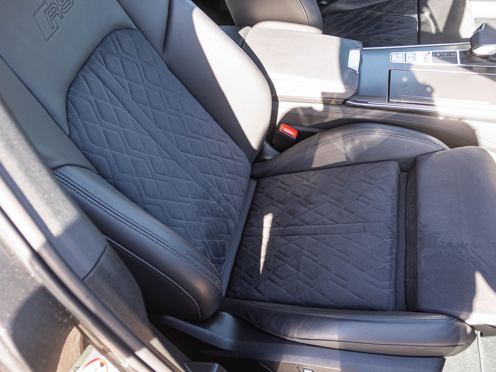 Audi RS 6 Avant Navi Luftfederung Matrix B&O CarPlay