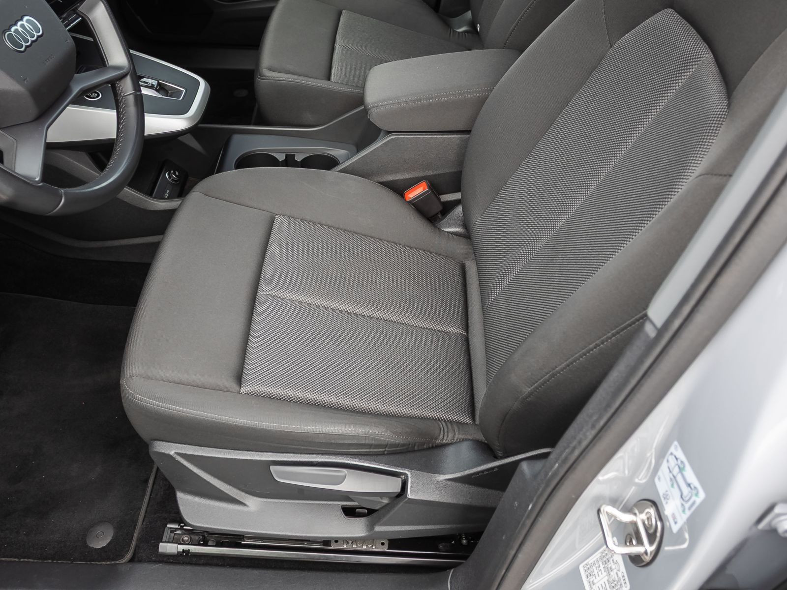 Audi Q4 e-tron 35 LED Standklima ACC EPH DAB
