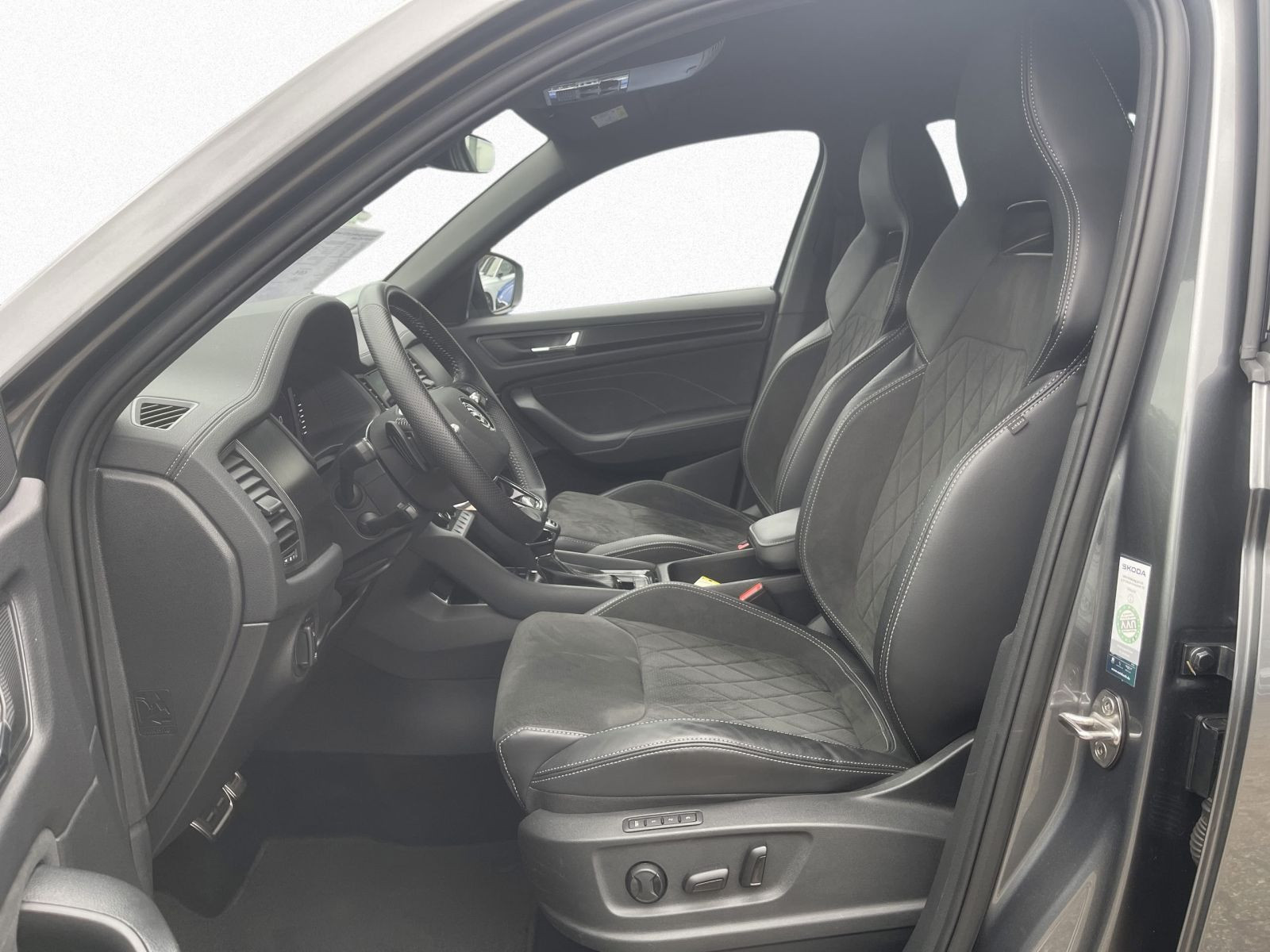 Skoda Kodiaq Sportline 2.0TDI 4x4 Navi LED EPH ACC AHK