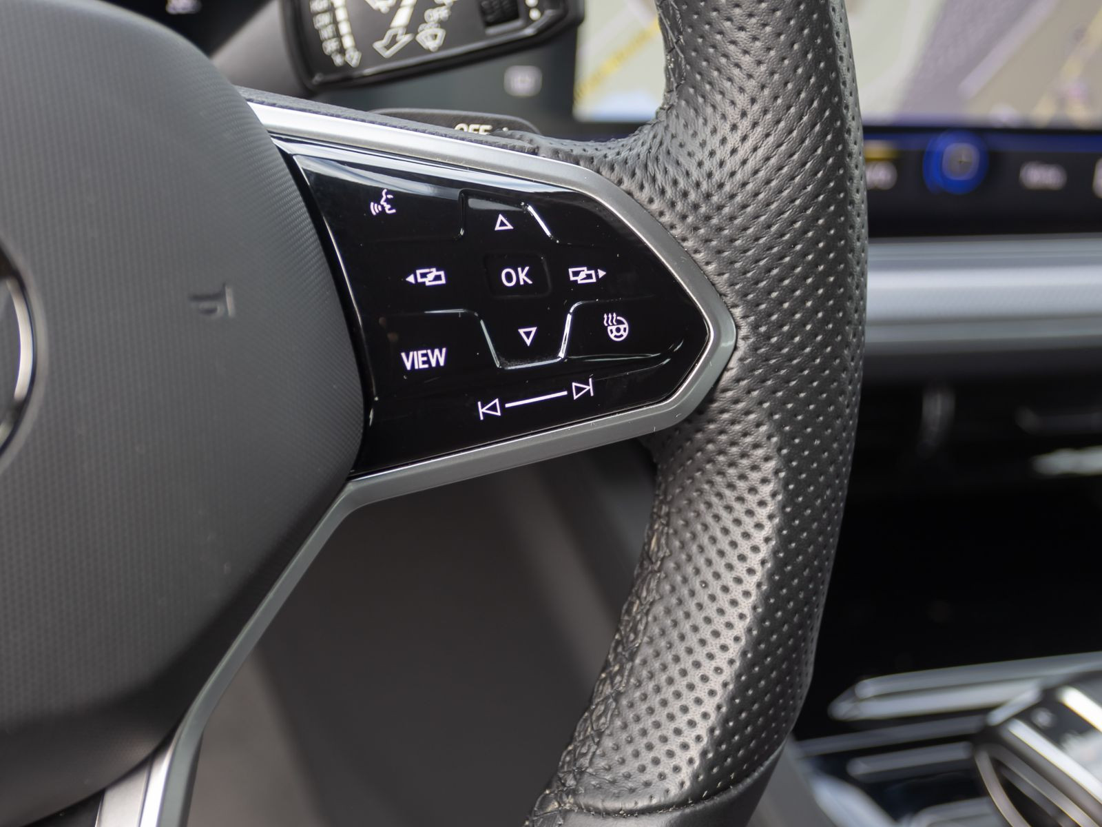 Volkswagen Touareg R-Line 3.0TDI Navi LED HuD Luftfederung AHK
