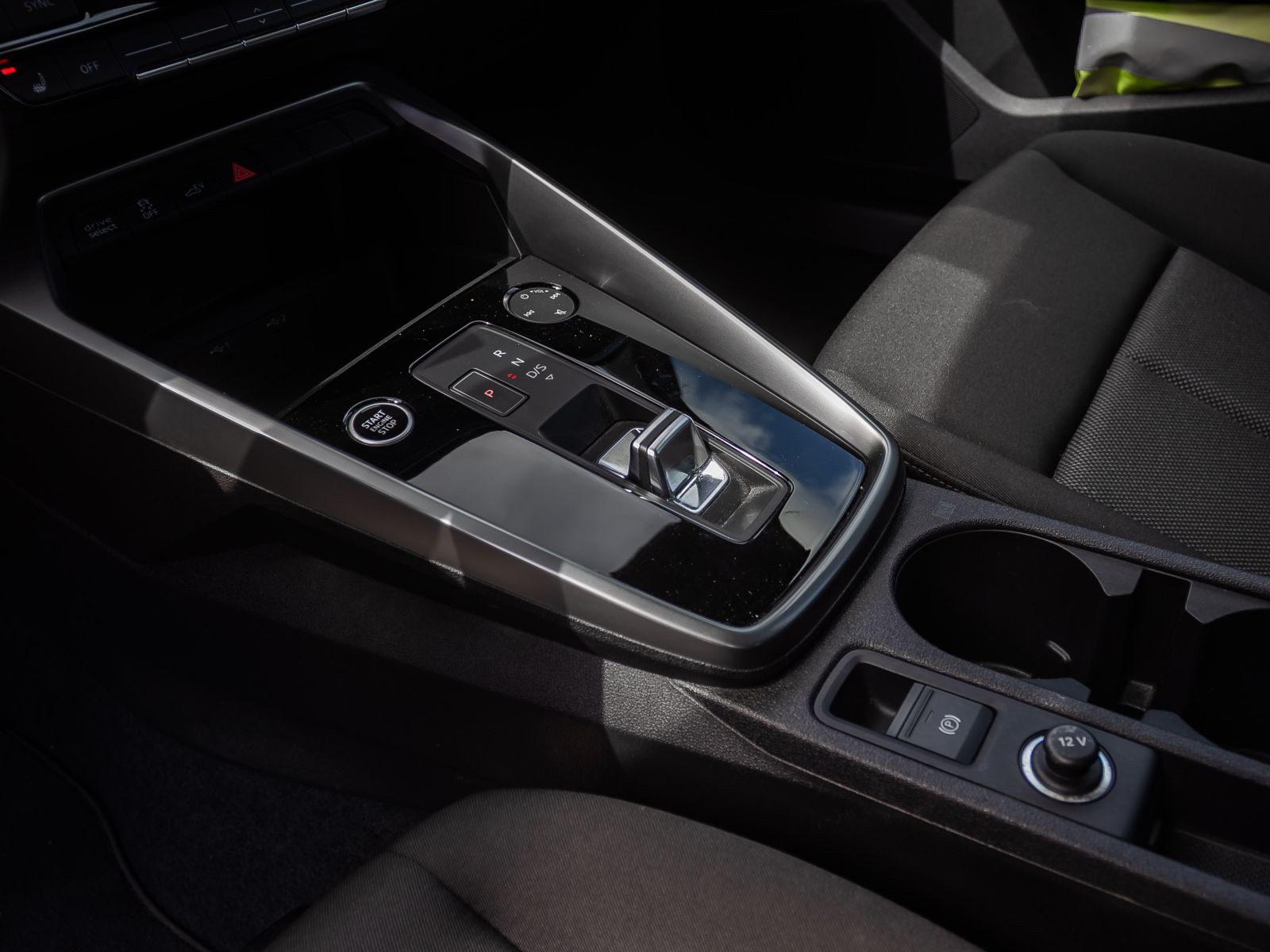 Audi A3 Sportback 40TFSIe Stronic LED RFK Sitzhzg GRA