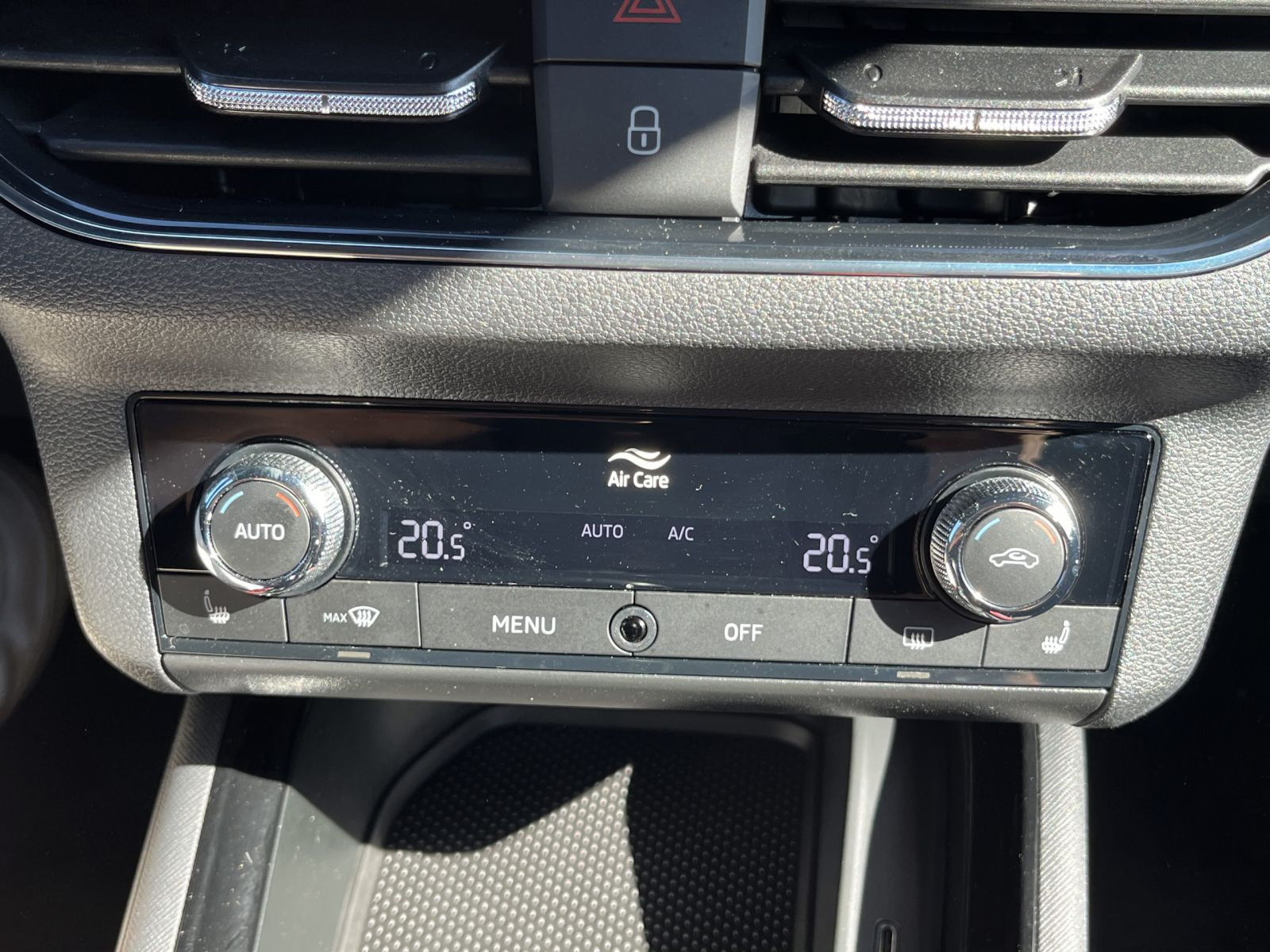 Skoda Scala Monte Carlo 1.0TSI Panoramadach LED Sitzhzg