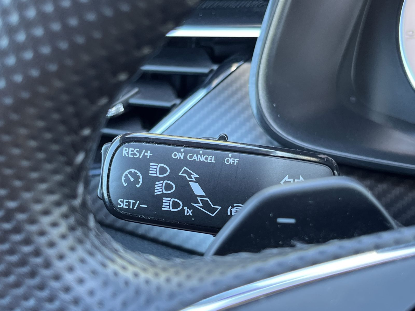Skoda Scala Monte Carlo 1.0TSI Panoramadach LED Sitzhzg