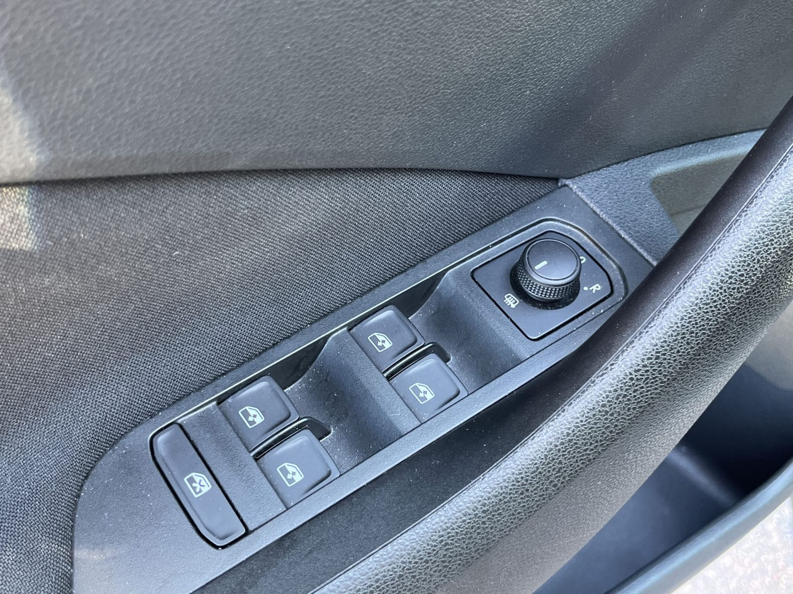Skoda Scala Monte Carlo 1.0TSI Panoramadach LED Sitzhzg