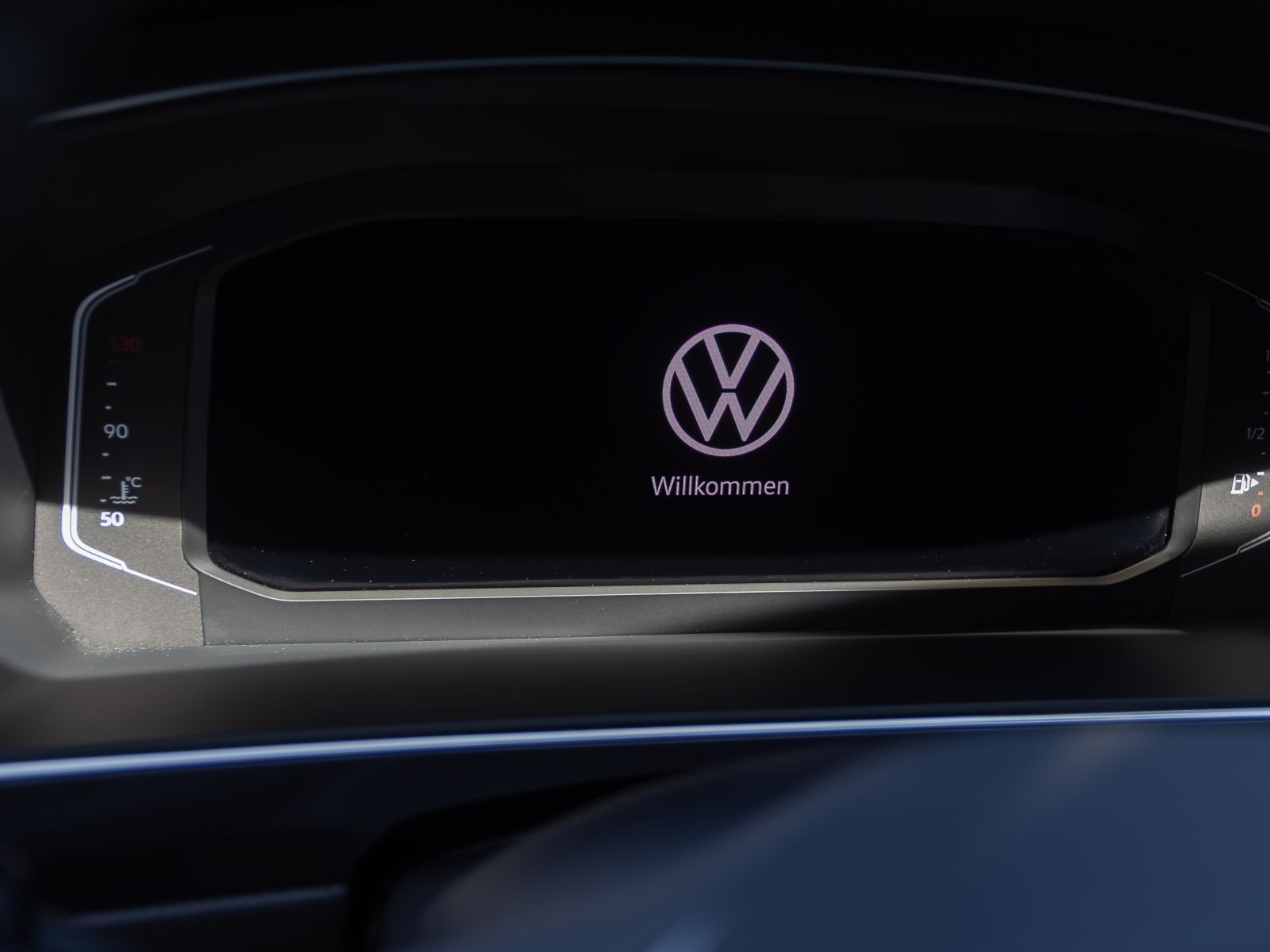 Volkswagen Golf VIII Variant 2.0 TDI Life Navi LED ACC