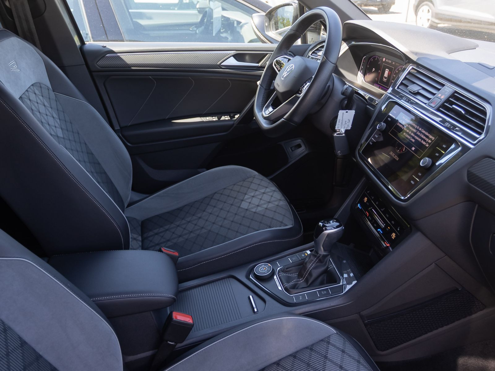 Volkswagen Golf VIII Variant 2.0 TDI Life Navi LED ACC