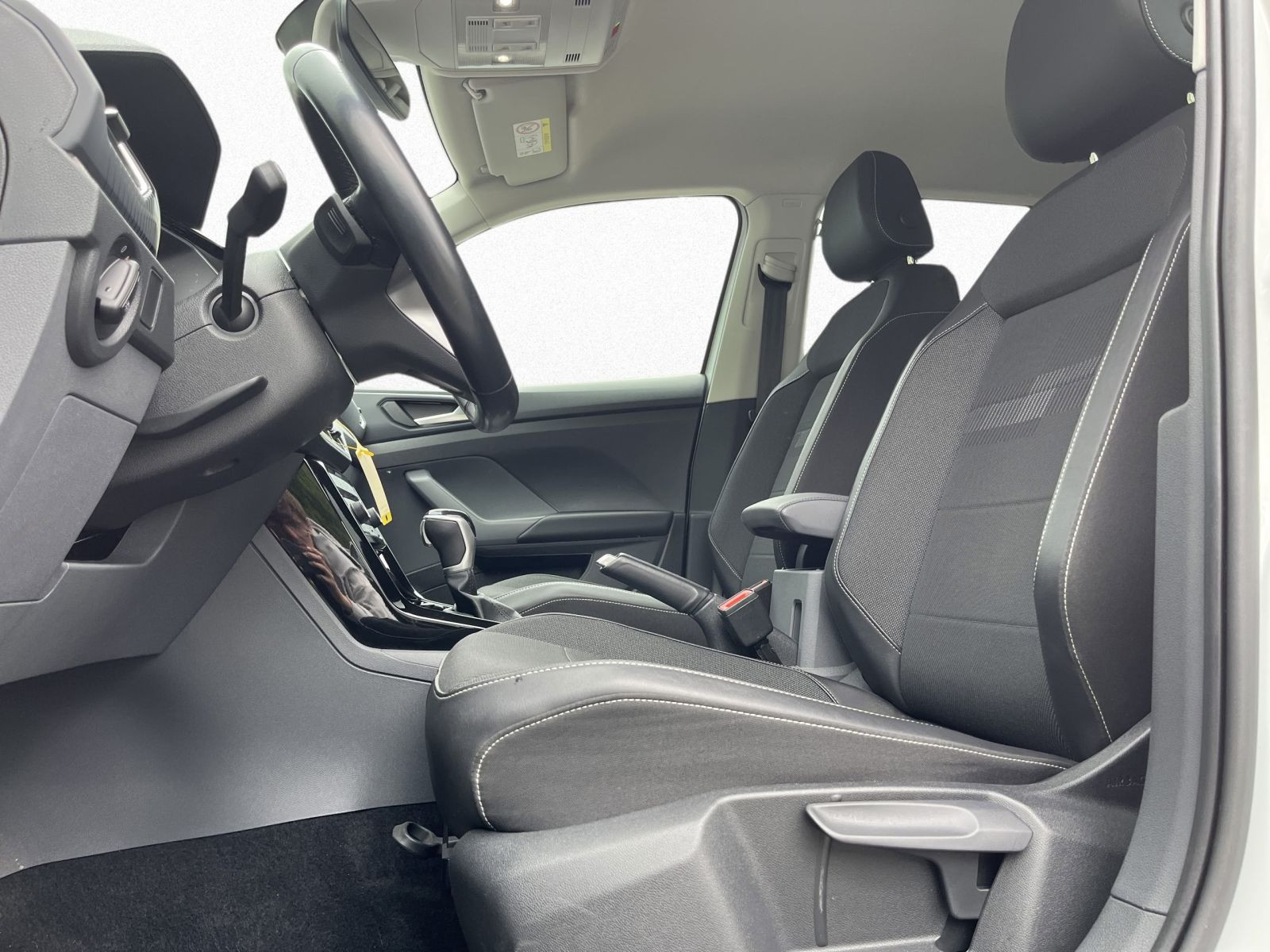 Volkswagen T-Cross Style 1.0 TSI DSG LED ACC GRA Sitzhzg