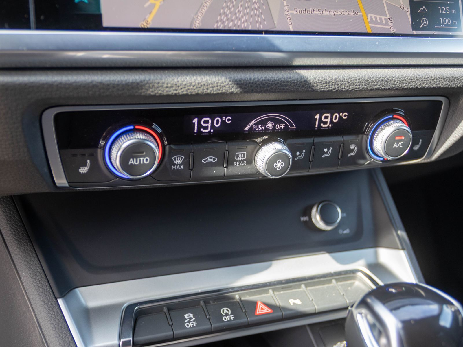 Audi Q3 advanced 35TFSI Stronic Navi LED GRA AHK EPH