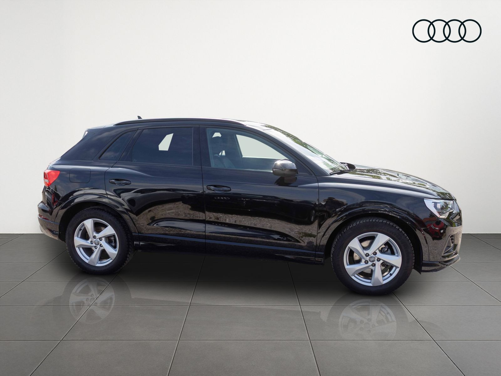 Audi Q3 advanced 35TFSI Stronic Navi LED GRA AHK EPH