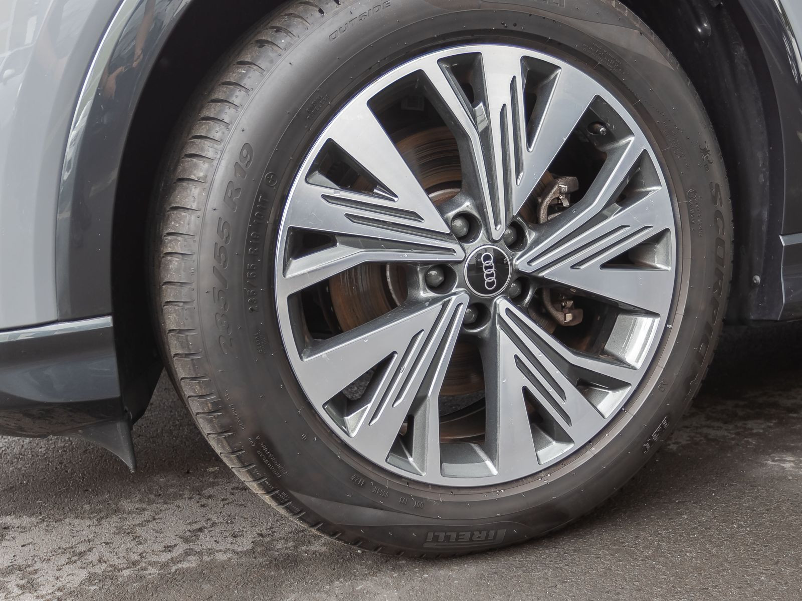 Audi Q4 Sportback e-tron 35 Navi Standklima LED ACC