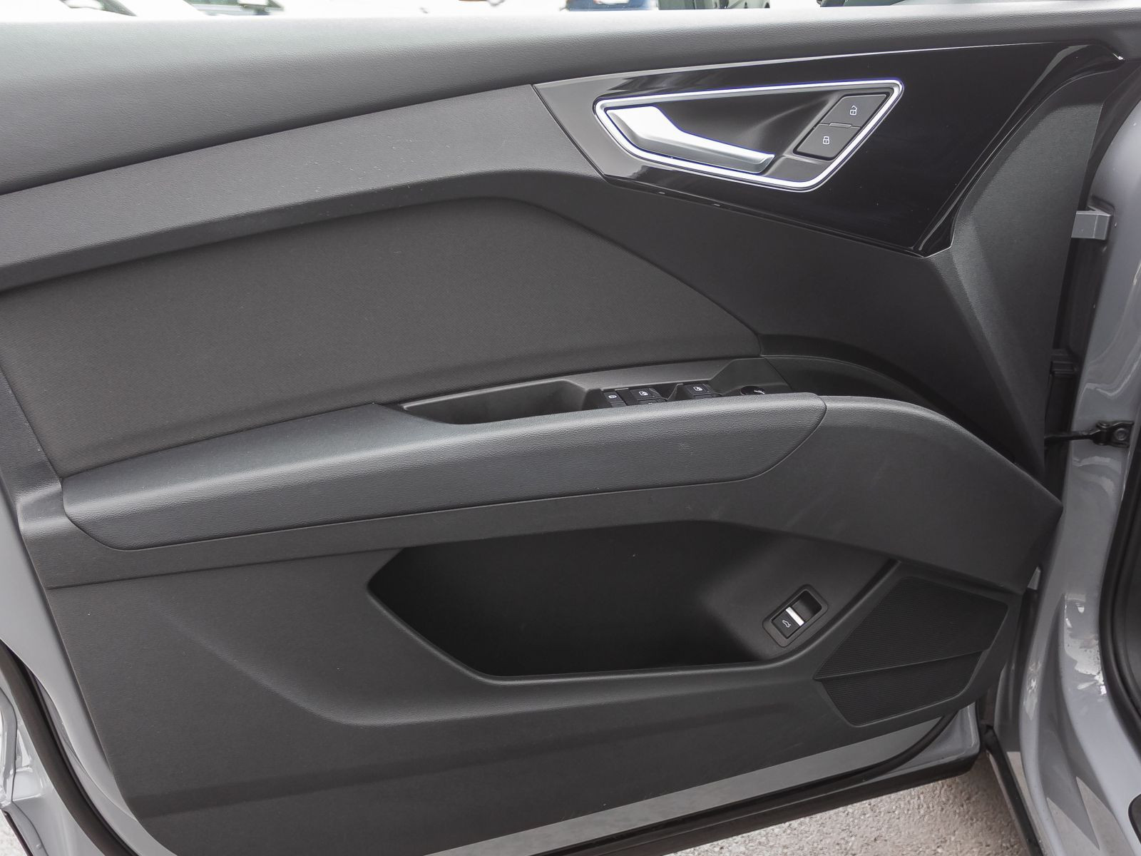 Audi Q4 Sportback e-tron 35 Navi Standklima LED ACC