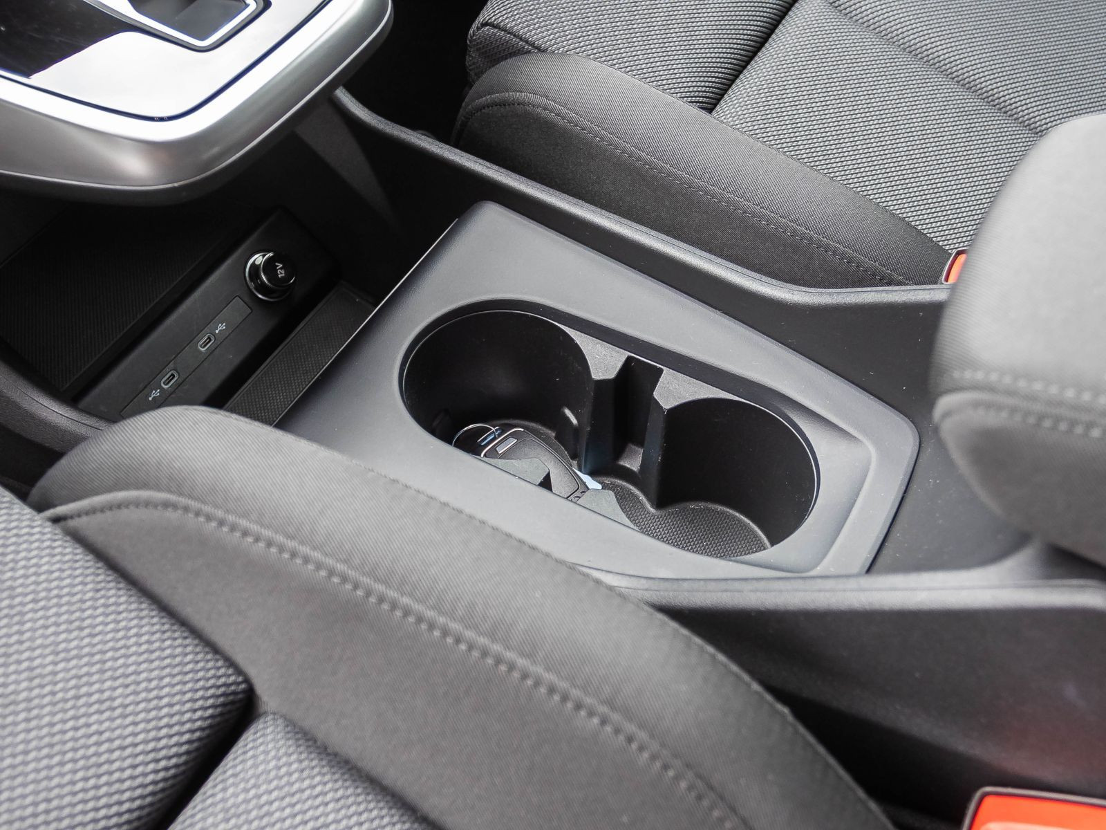 Audi Q4 Sportback e-tron 35 Navi Standklima LED ACC