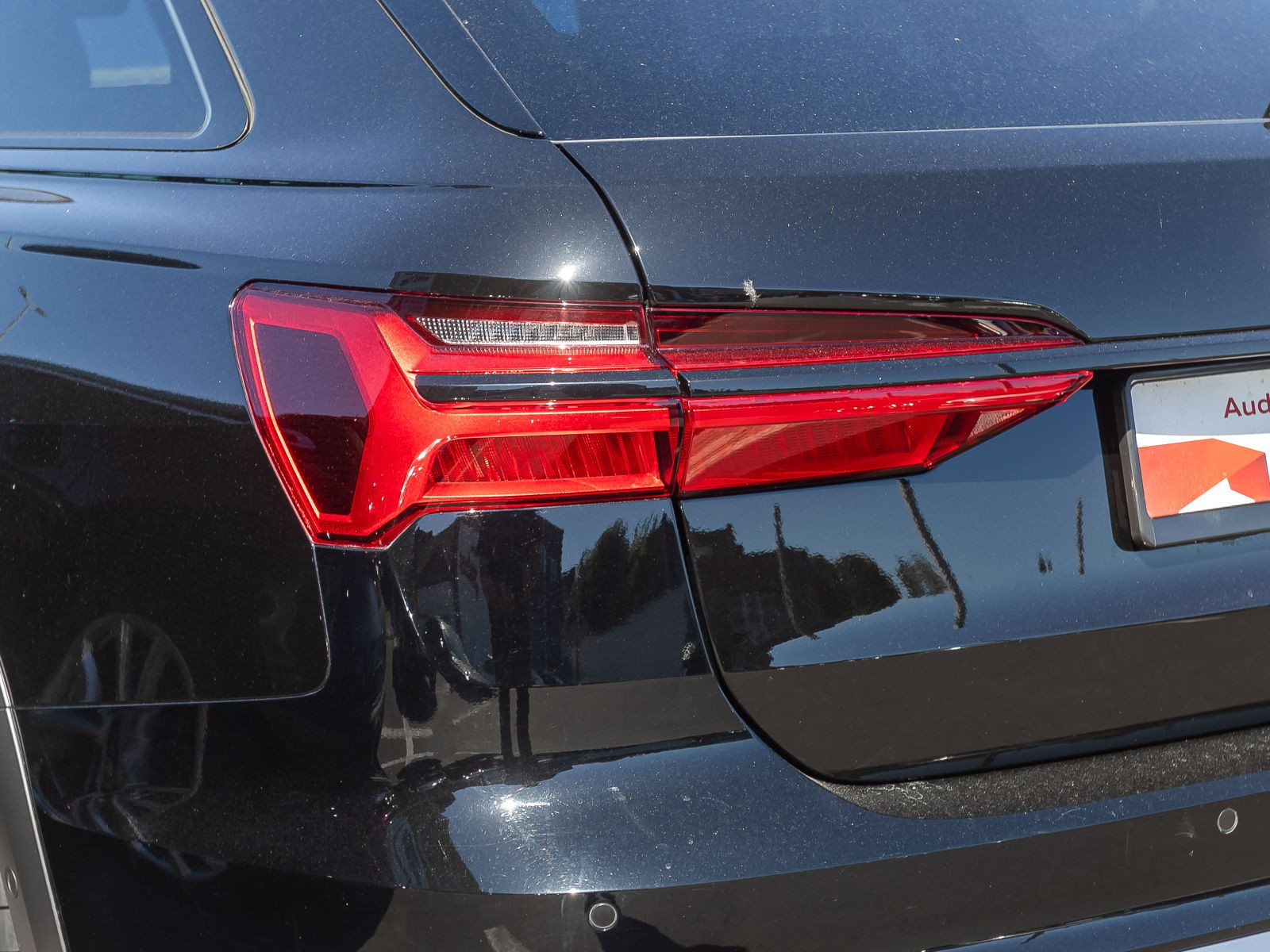 Audi A6 allroad qu 45TDI Navi LED Luftfederung Standhzg