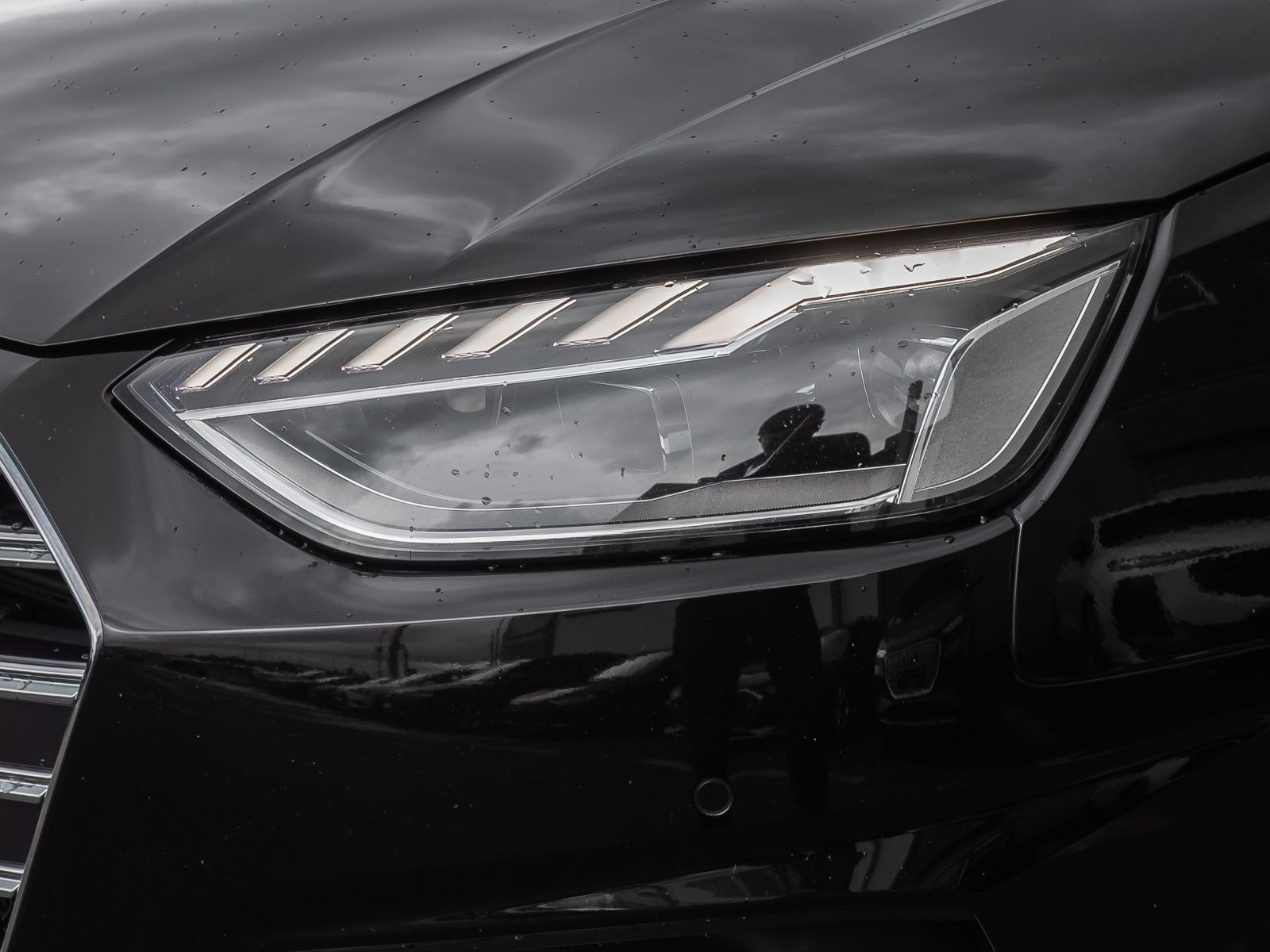Audi A4 Avant Advanced 35TDI Stronic Navi LED ACC EPH