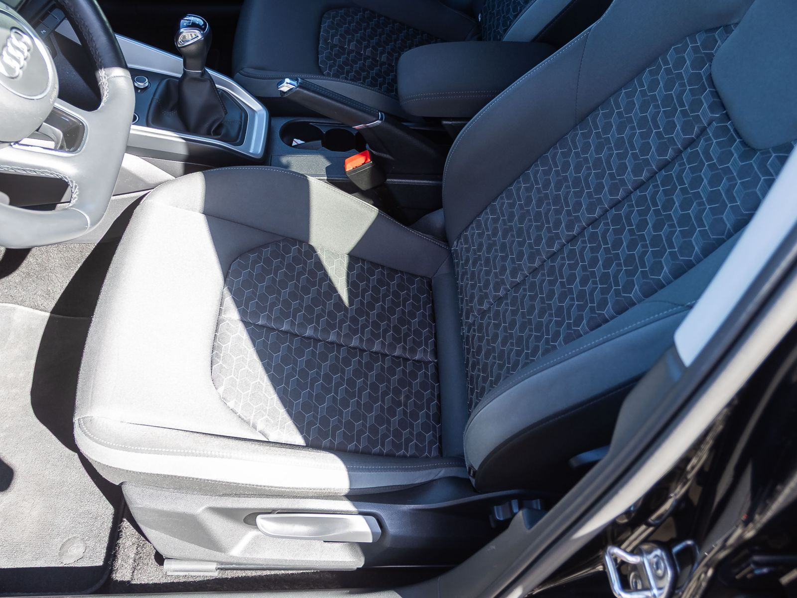 Audi A1 Sportback S line 25TFSI Navi LED GRA CarPlay
