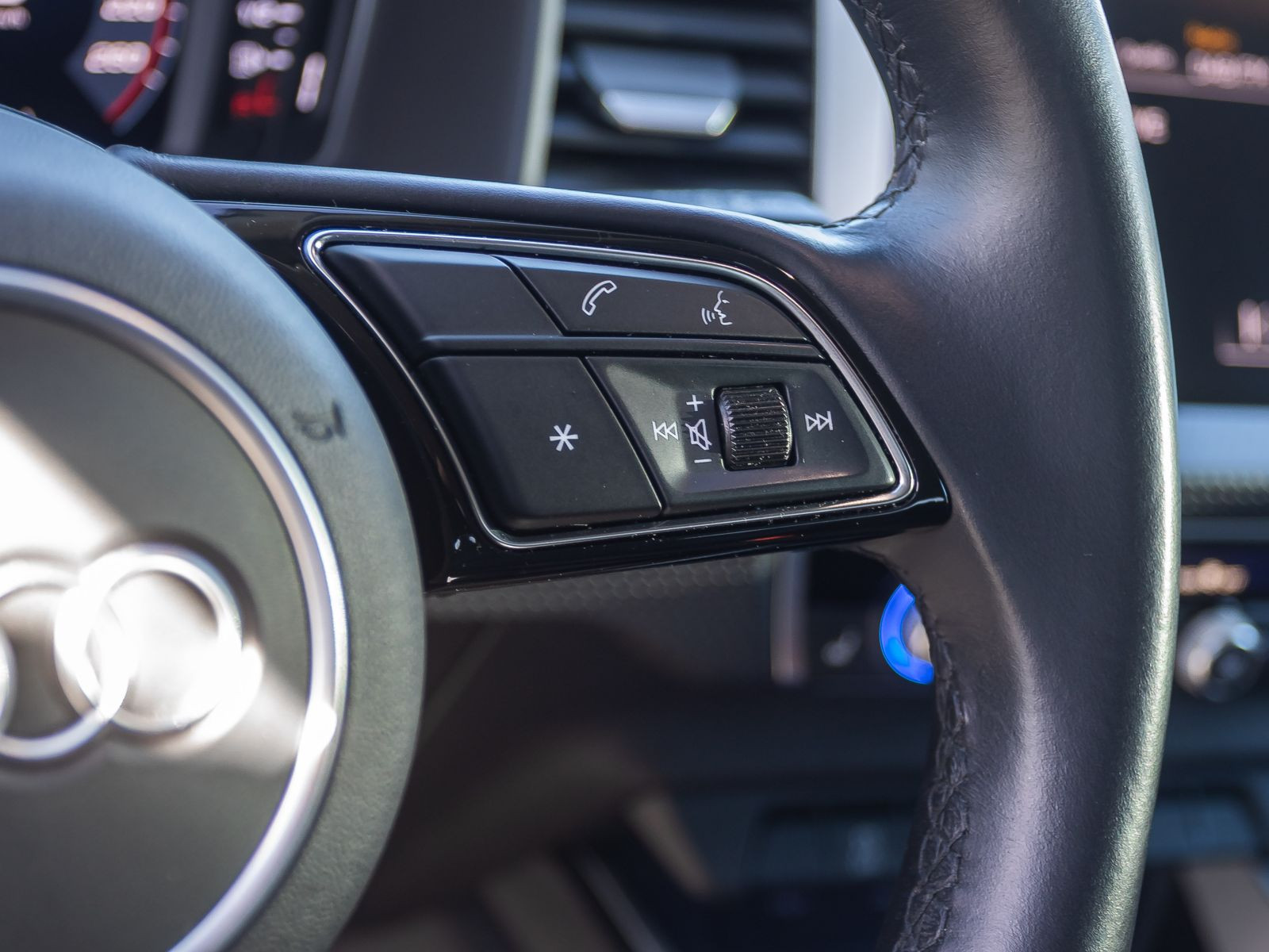 Audi A1 Sportback S line 25TFSI Navi LED GRA CarPlay