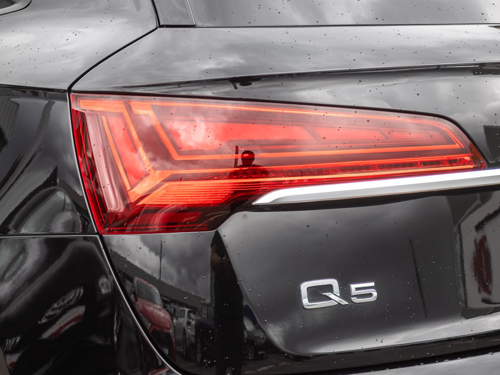 Audi Q5 S line 45TFSI qu Stronic Navi LED B&O CarPlay